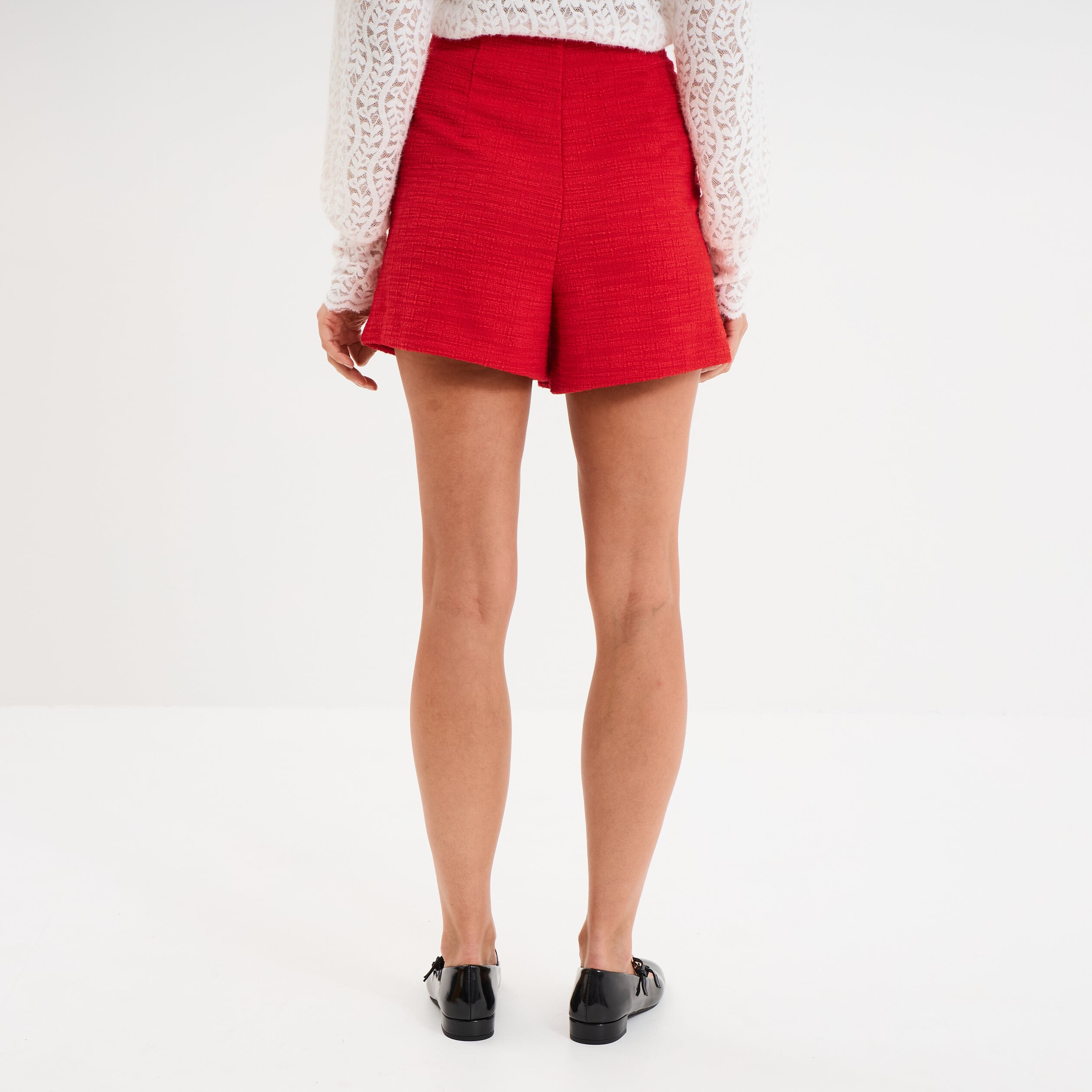 Short droit &agrave; pont rouge femme