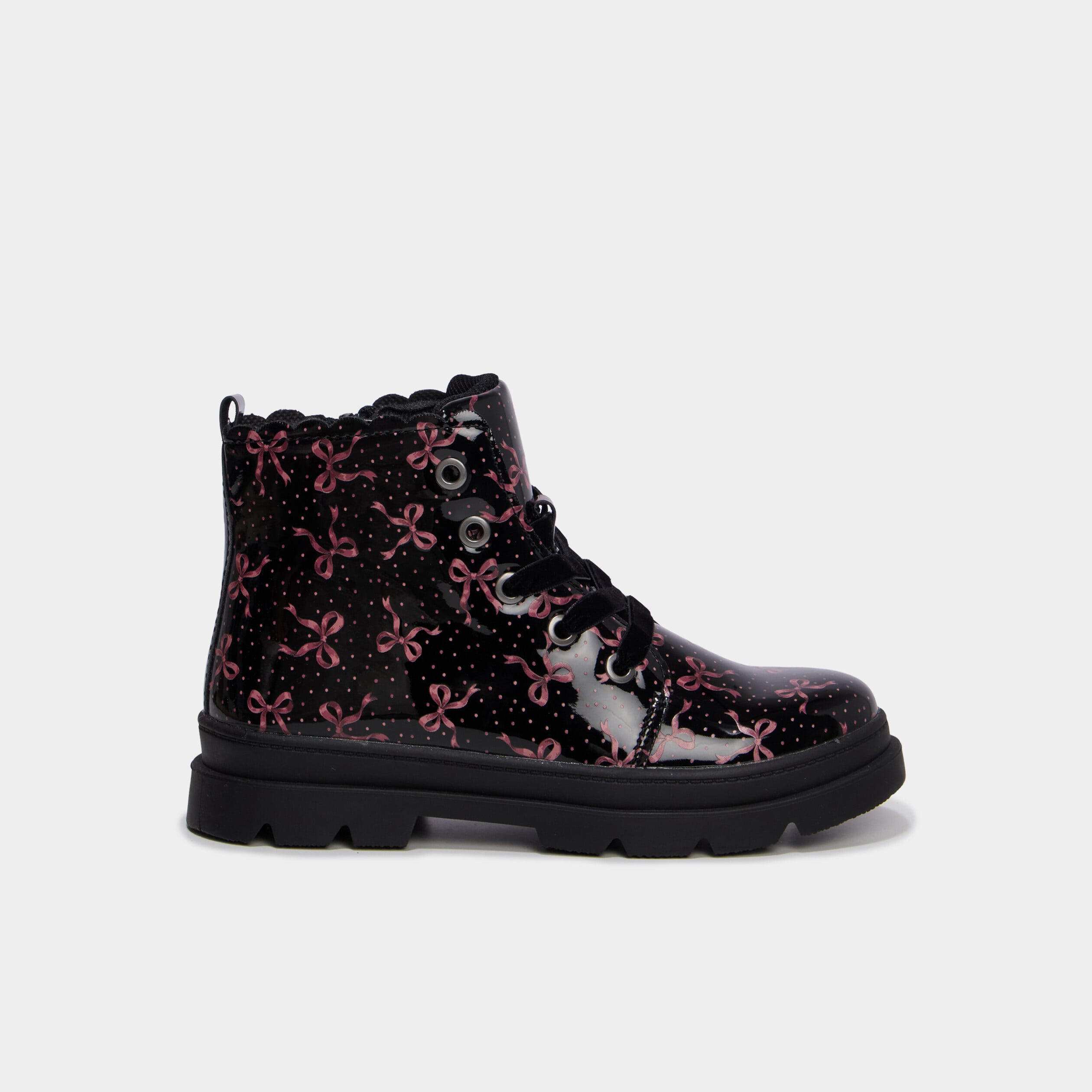 Boots vernies crant&eacute;es noir fille