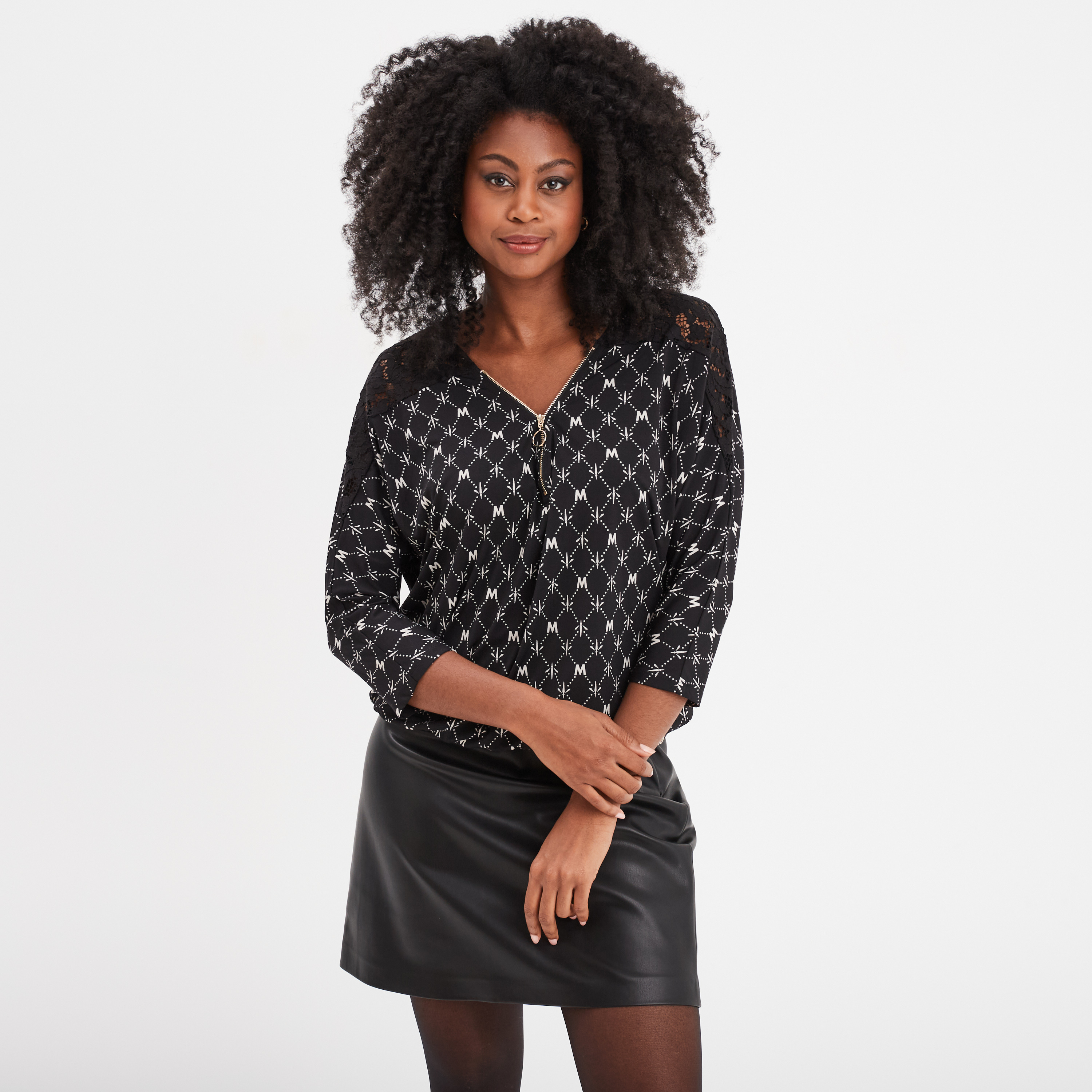T-shirt col zippé manches 3/4 noir femme