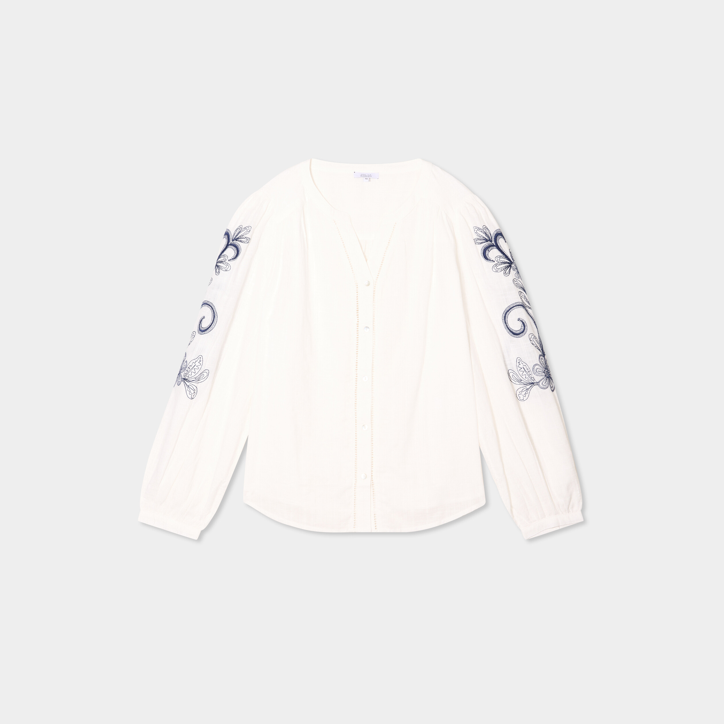 blouse manches brodees col tunisien blanc femmegt Blouse manches brodées col tunisien blanc femme grande taille