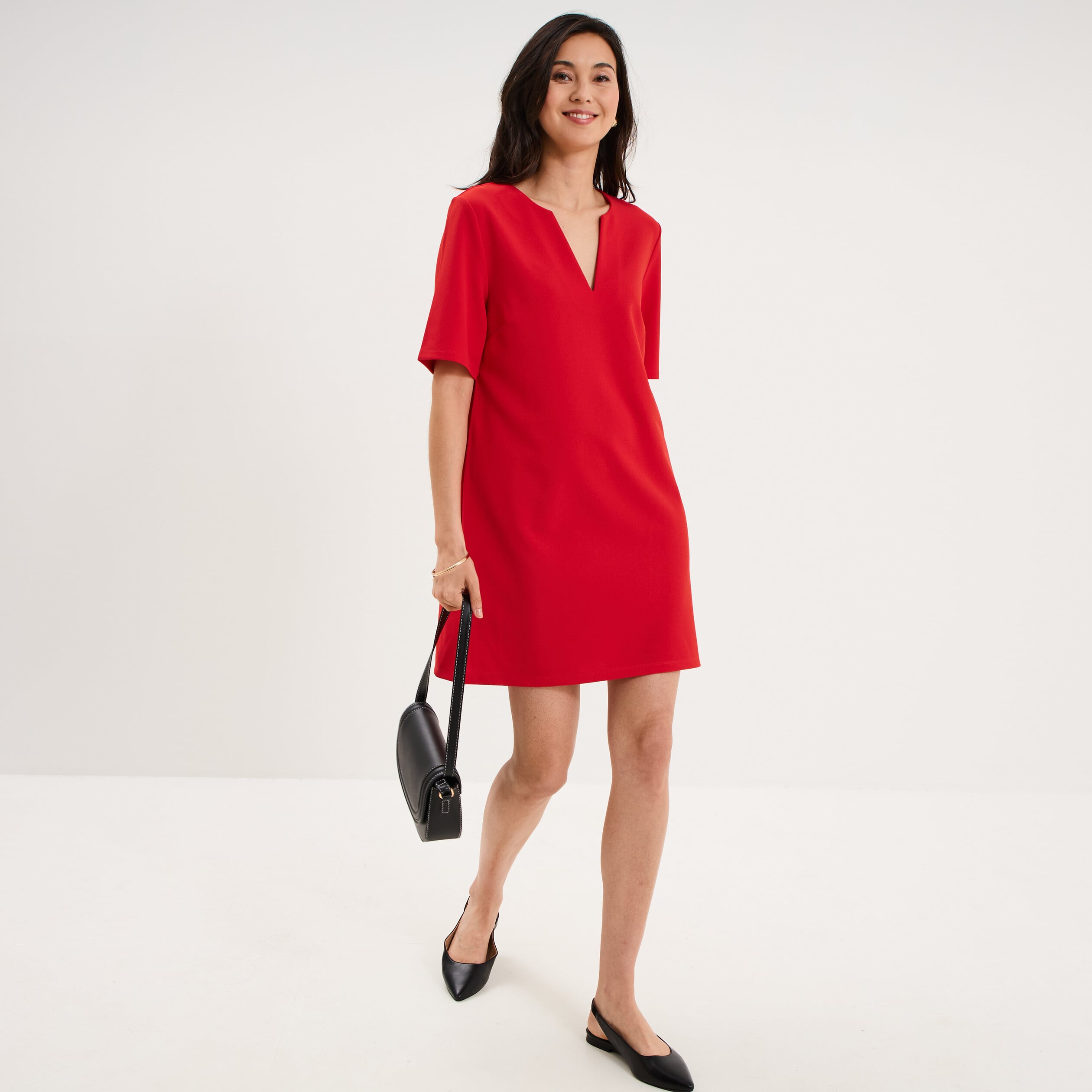 Robe courte col en V manches courtes rouge femme