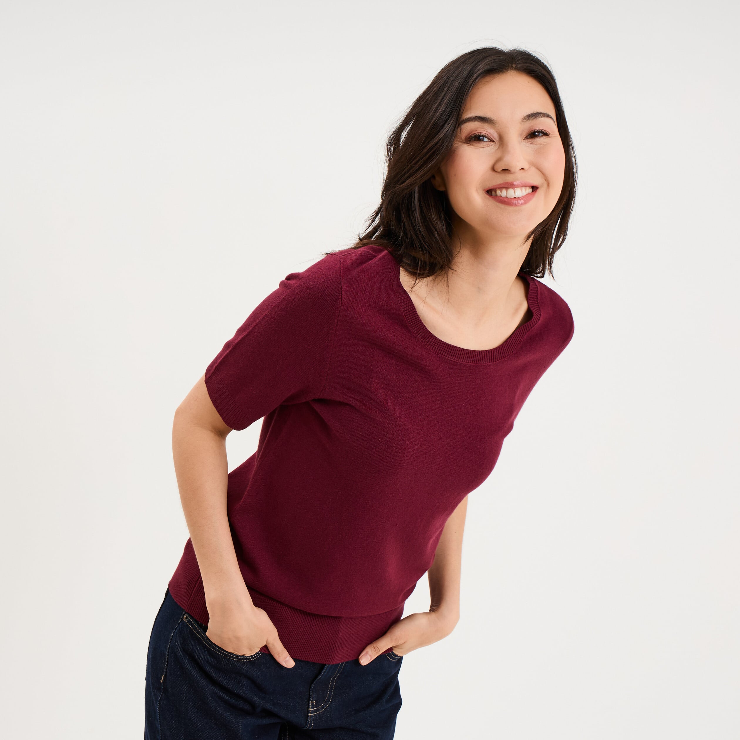 Pull manches courtes col rond bordeaux femme