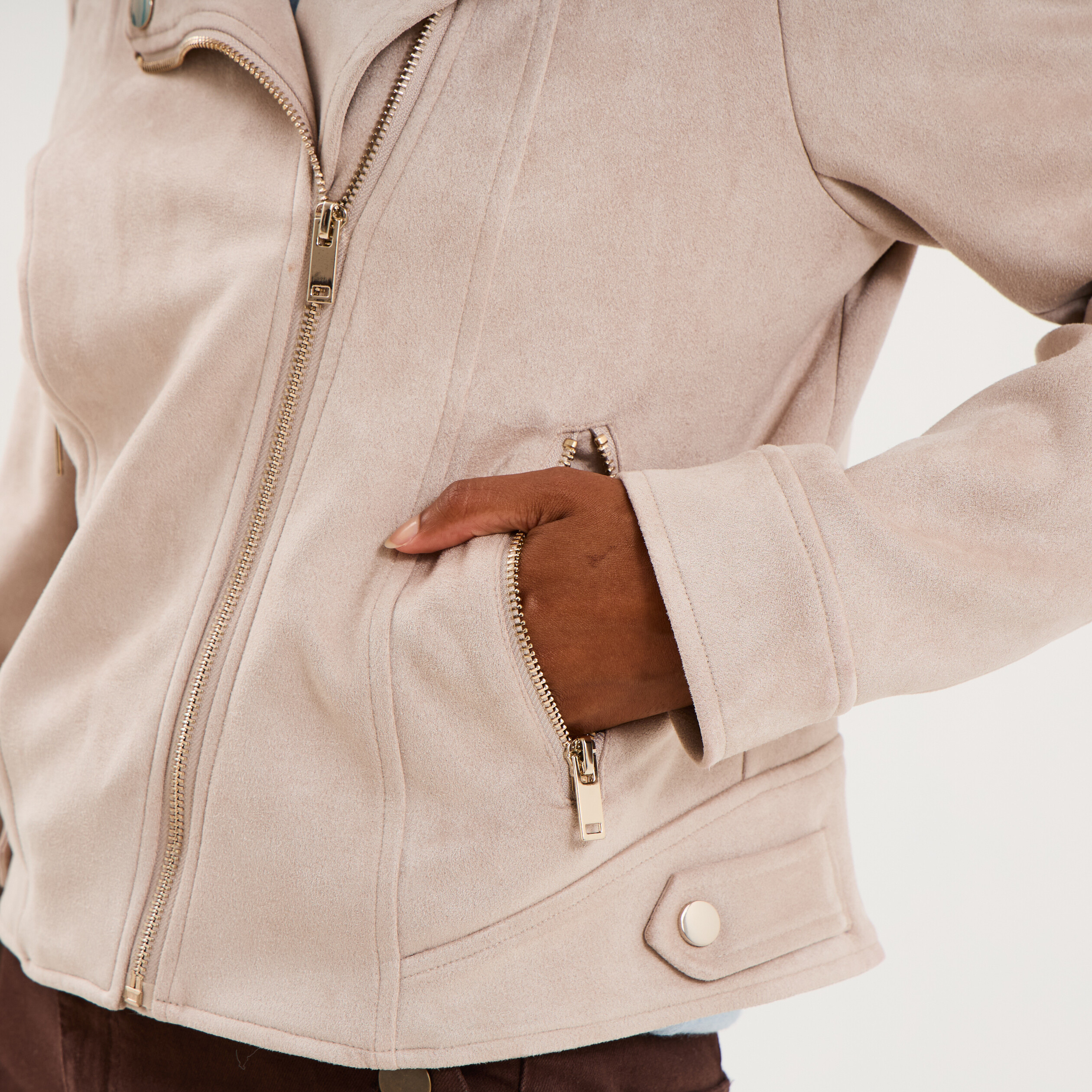 Veste biker en su&eacute;dine ajust&eacute;e beige femme
