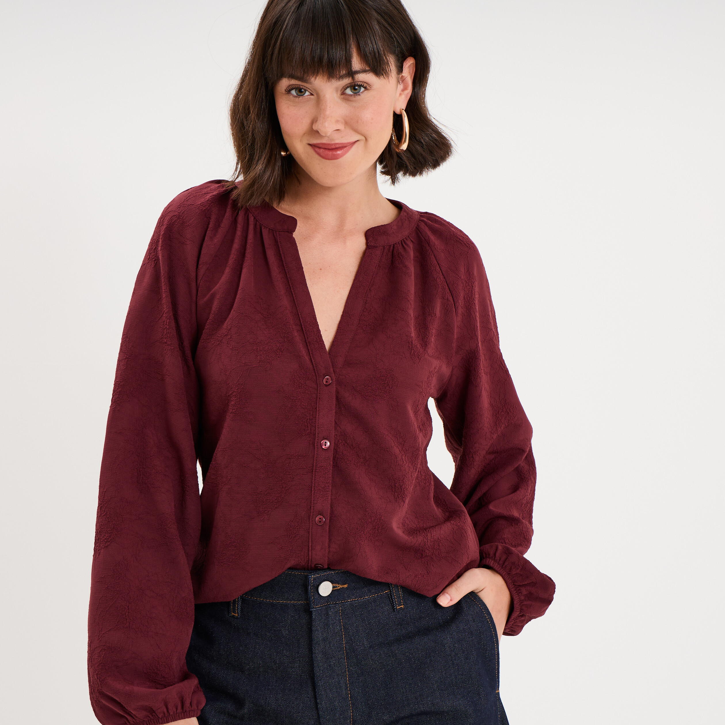 Chemise brod&eacute;e manches longues violet fonc&eacute; femme