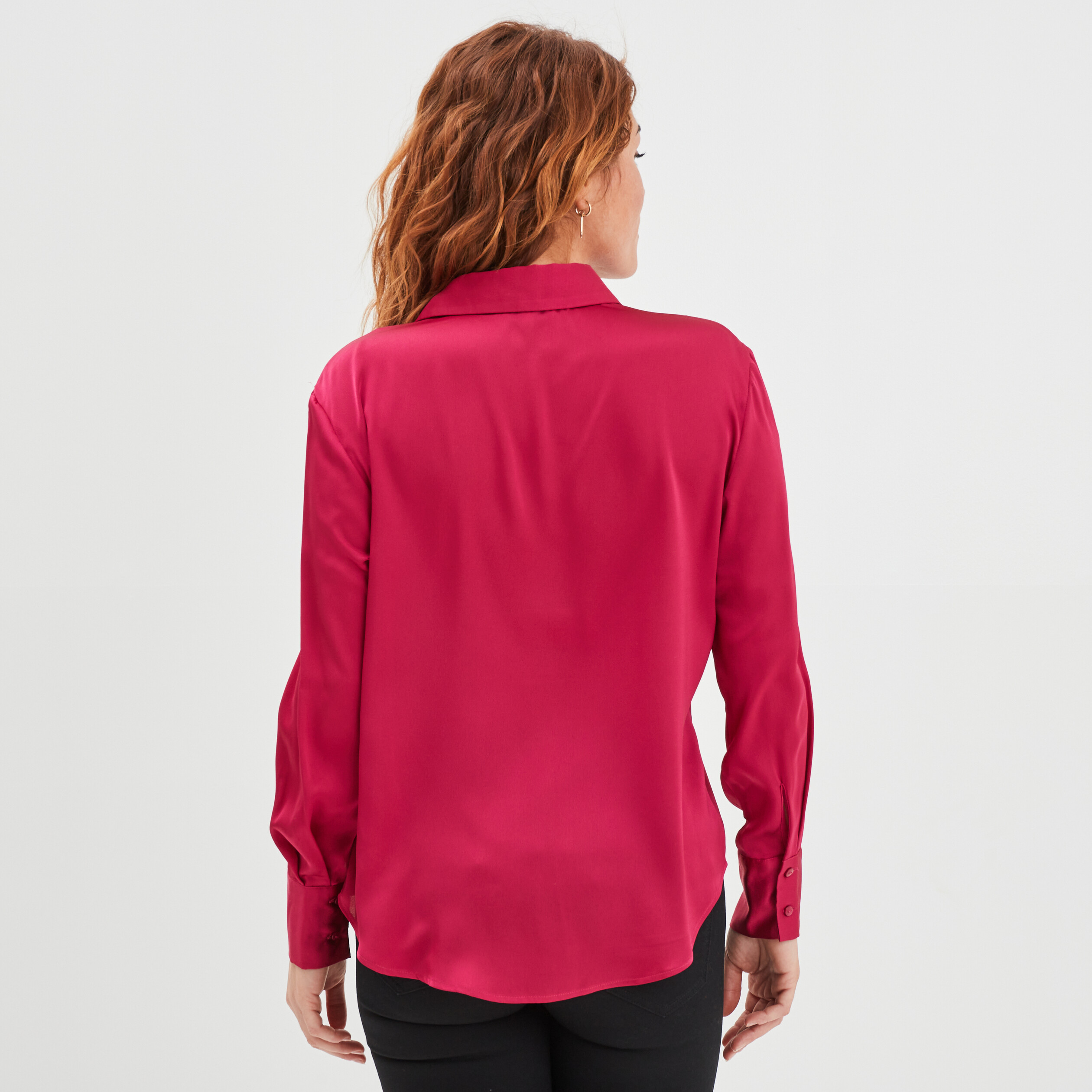 Chemise satin manches longues rose framboise femme