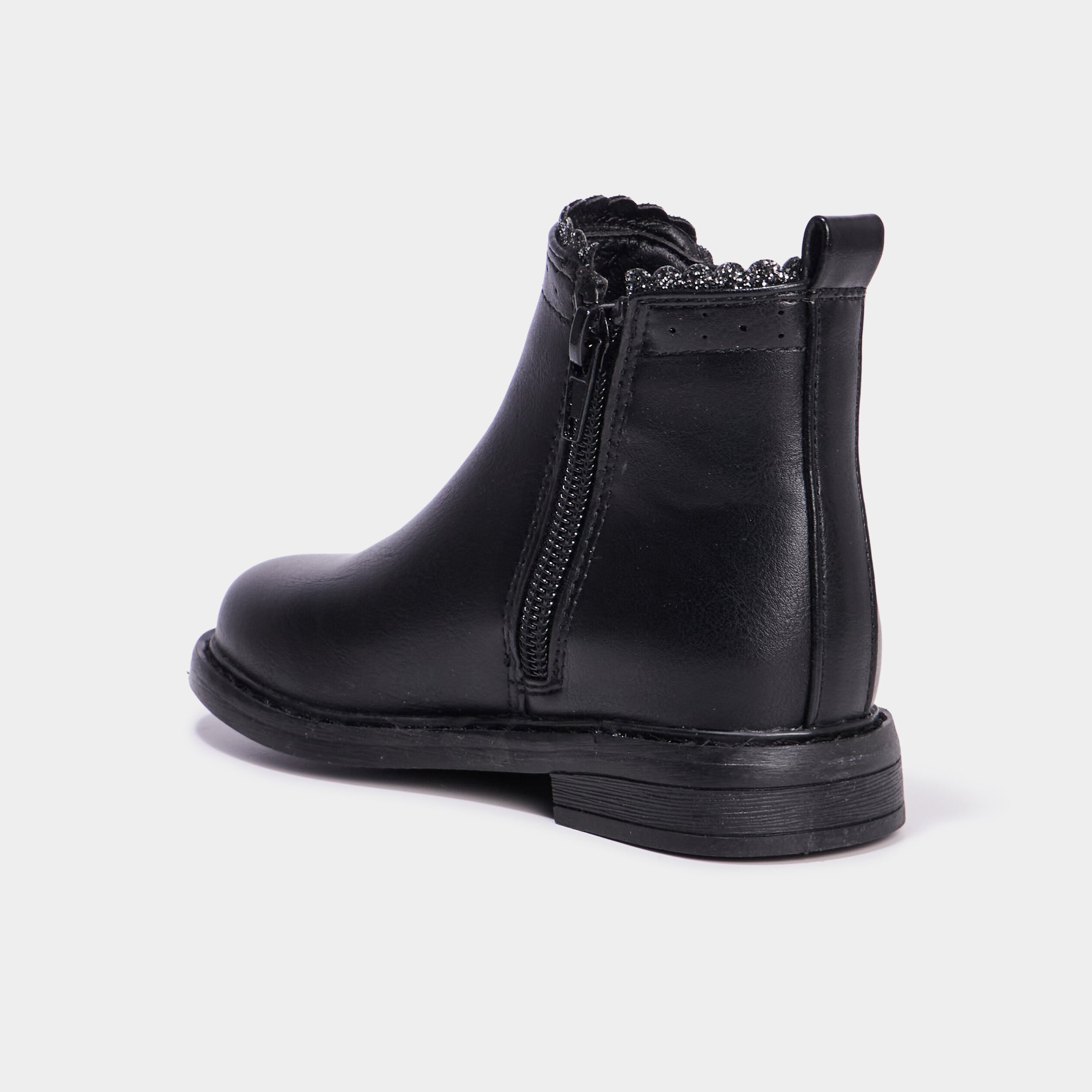 Boots chelsea &agrave; talon plat noir fille
