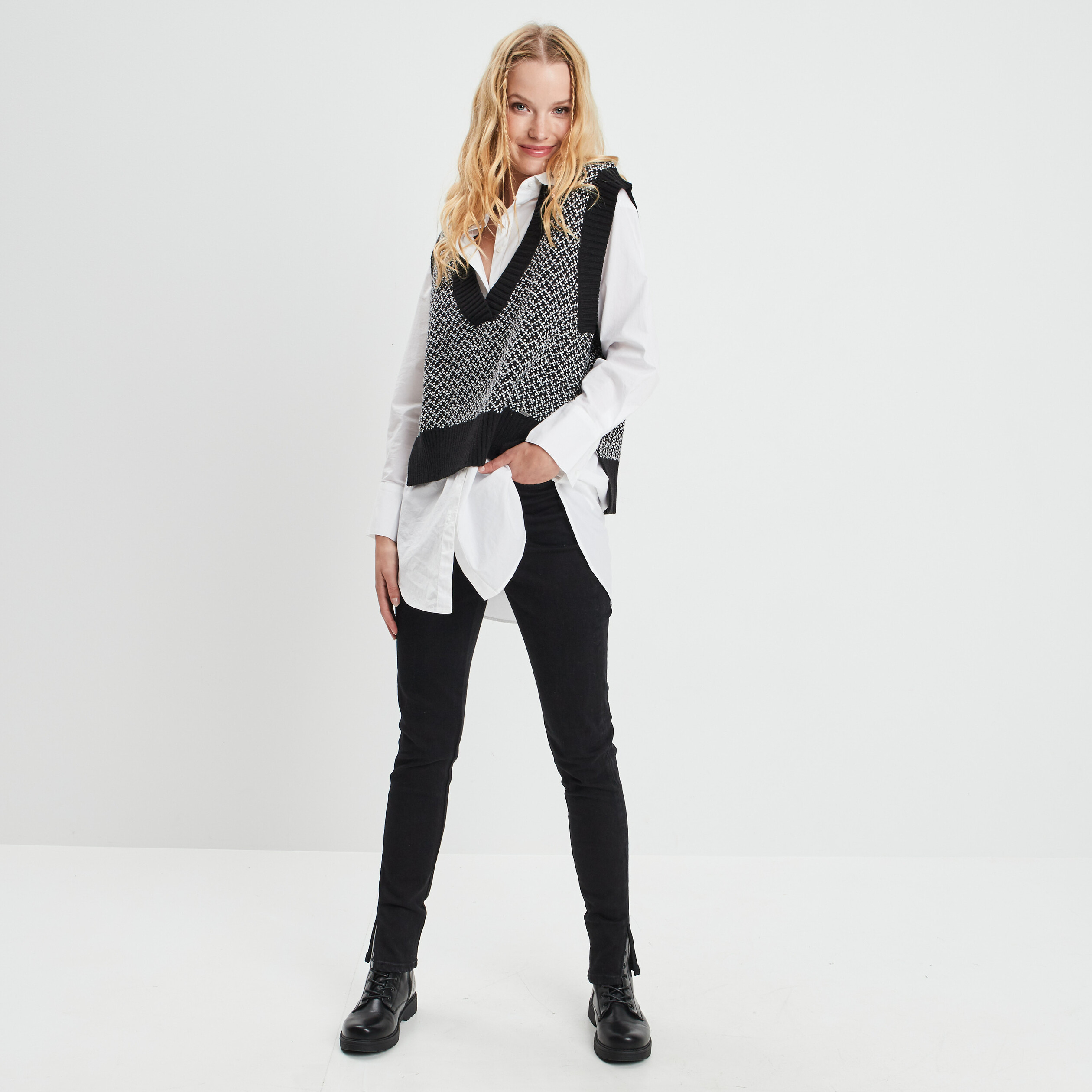 Pull sans manches noir femme
