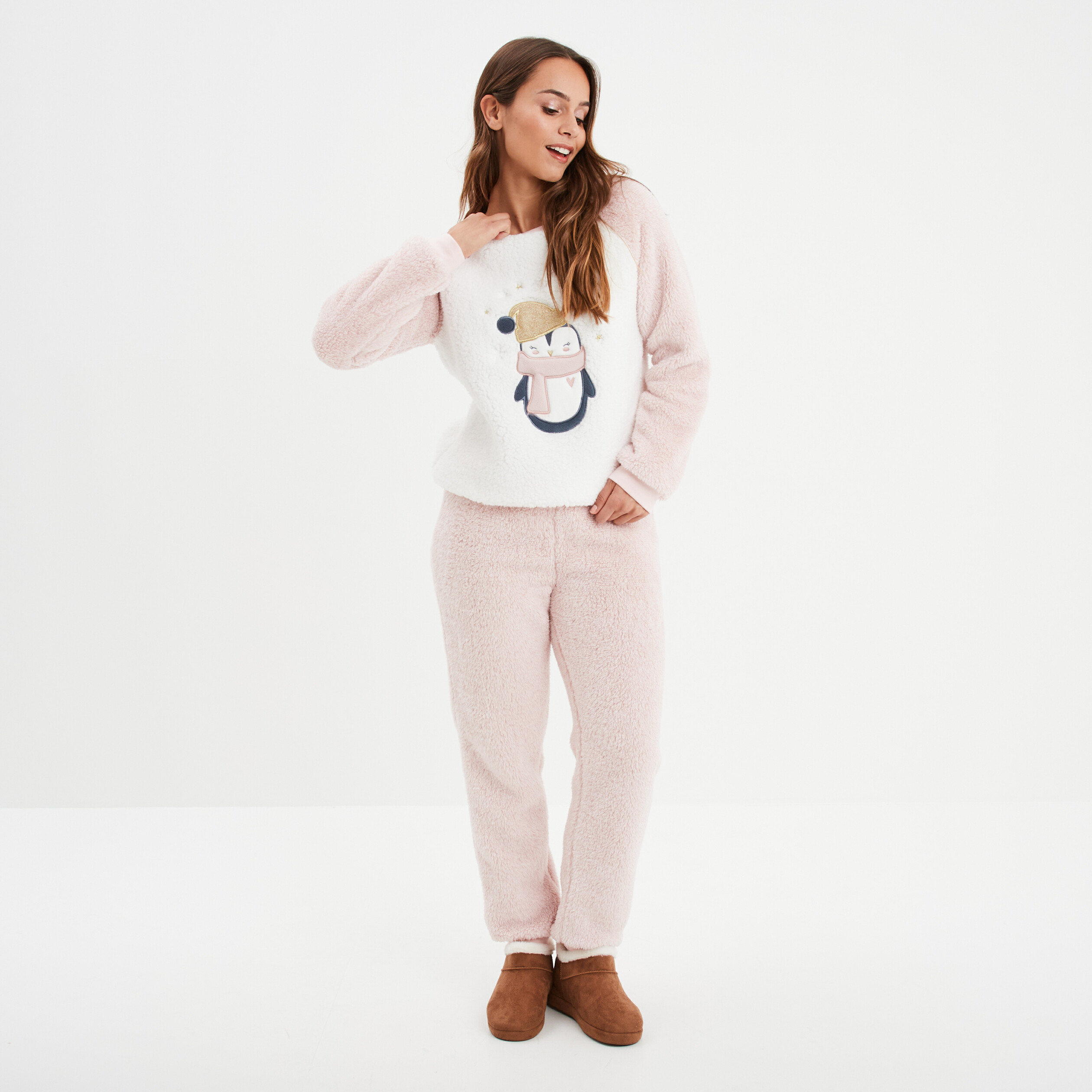 Ensemble pyjama pantalon effet polaire rose pastel femme