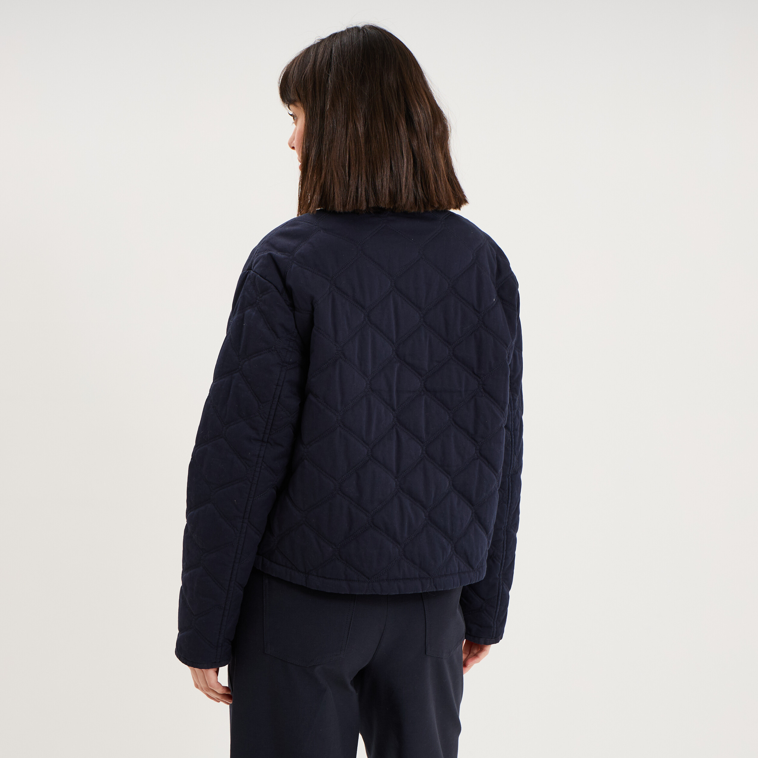 Veste matelass&eacute;e taille ajustable bleu fonc&eacute; femme