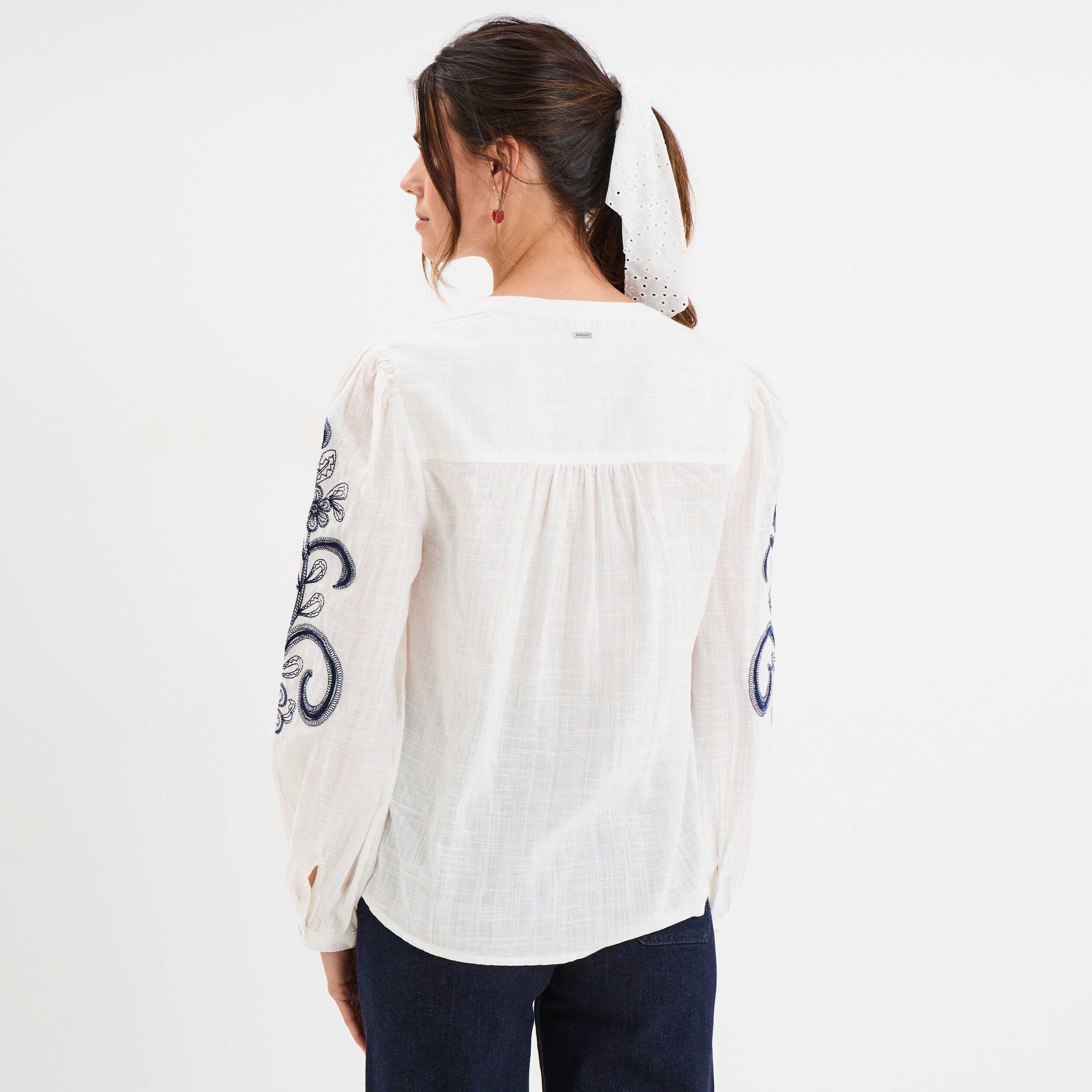 blouse col tunisien manches brodees ecru femme Blouse col tunisien manches brodées ecru femme