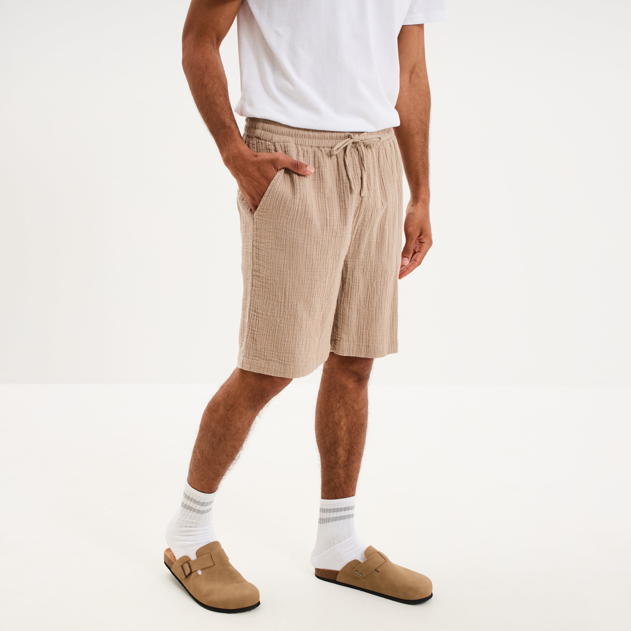 Short chino droit gaze de coton taupe homme