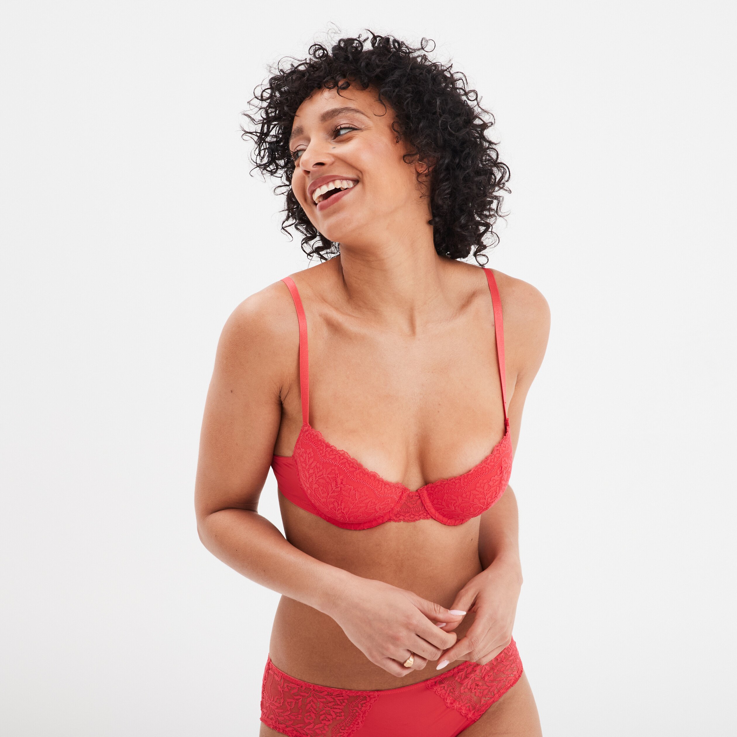 soutien gorge push up micro dentelle rose framboise femme Soutien-gorge push up micro dentelle rose framboise femme