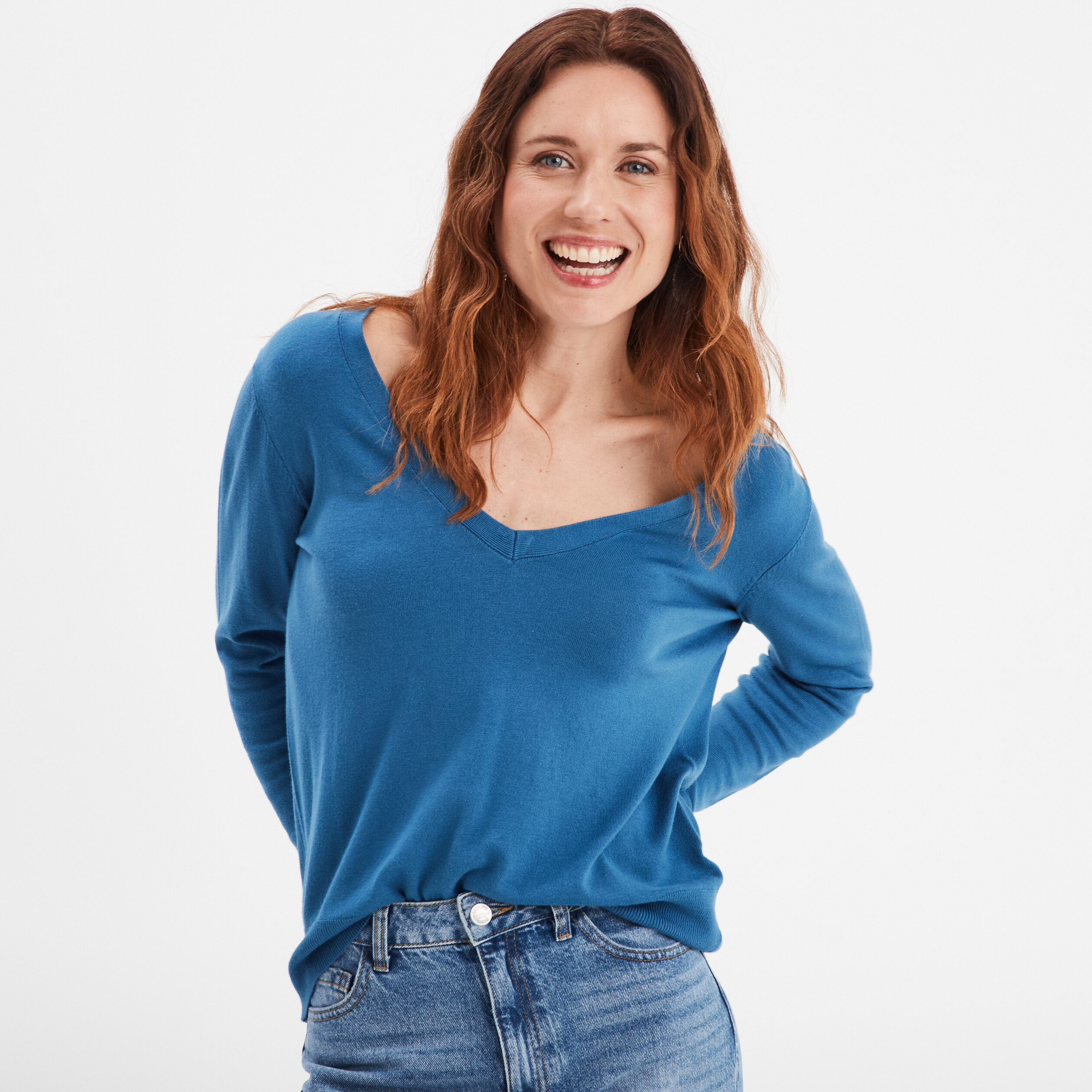 pull col en v manches longues bleu fonce femme Pull col en V manches longues bleu foncé femme