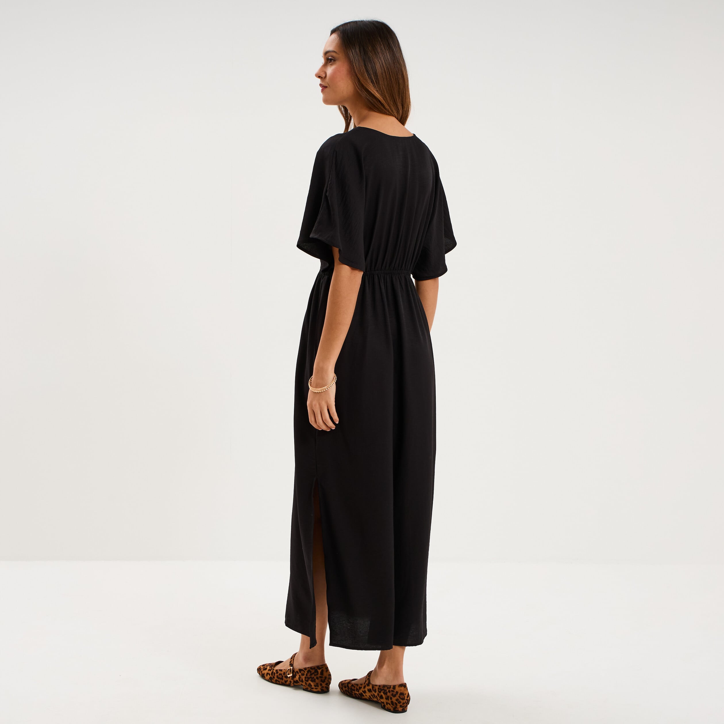 Robe longue &eacute;vas&eacute;e col cache-coeur noir femme