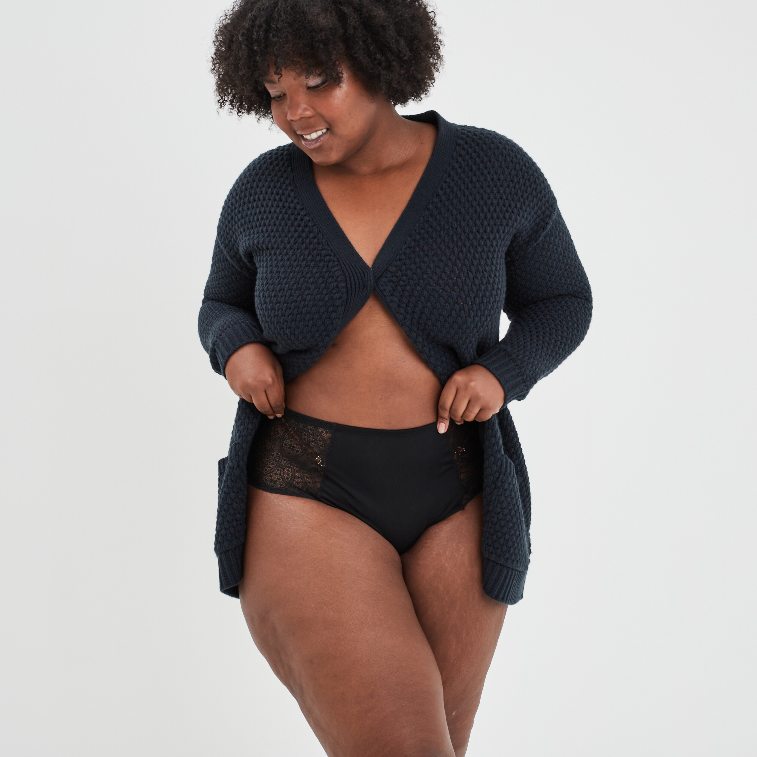 Culotte haute avec dentelle noir femme grande taille