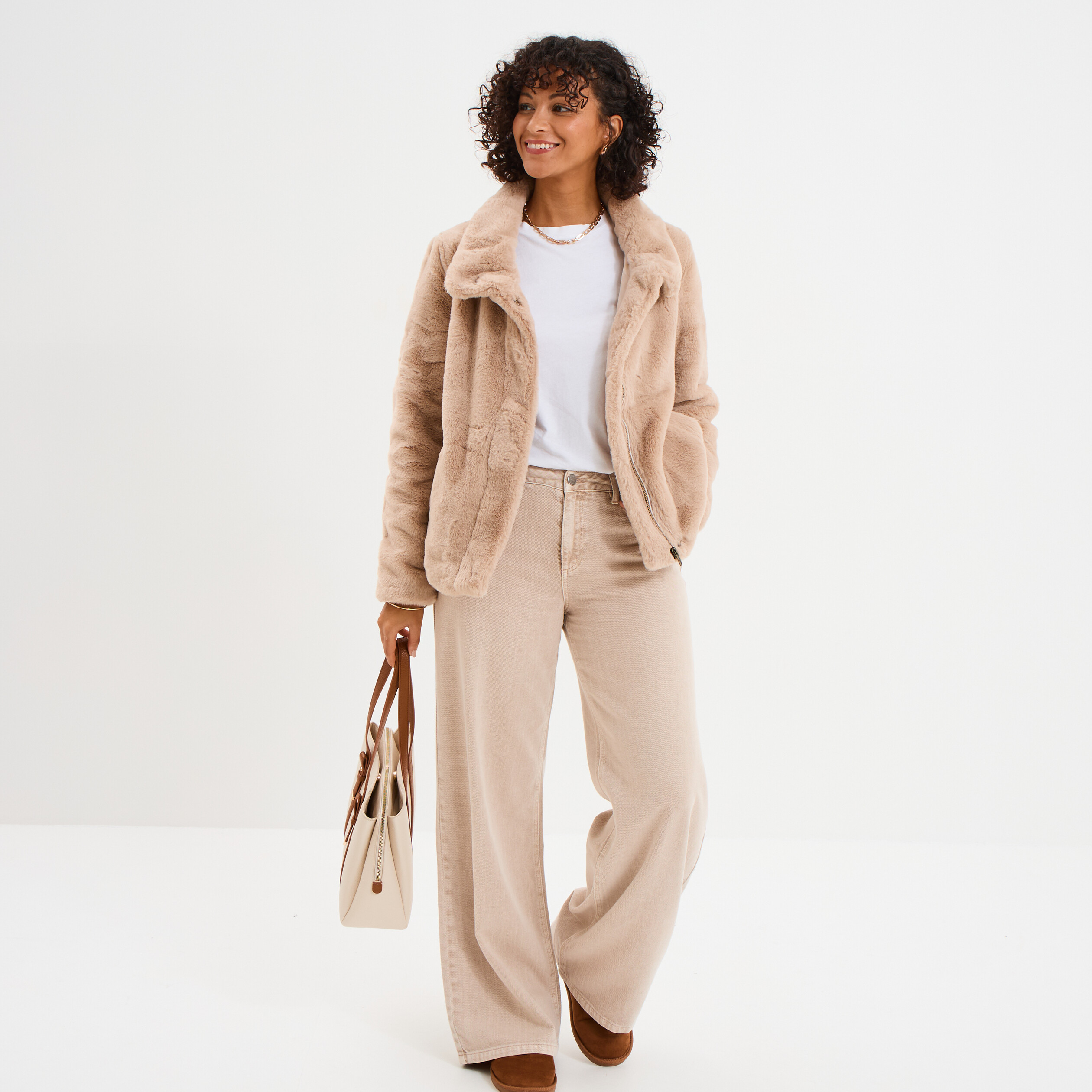 Veste fausse fourrure col montant beige femme