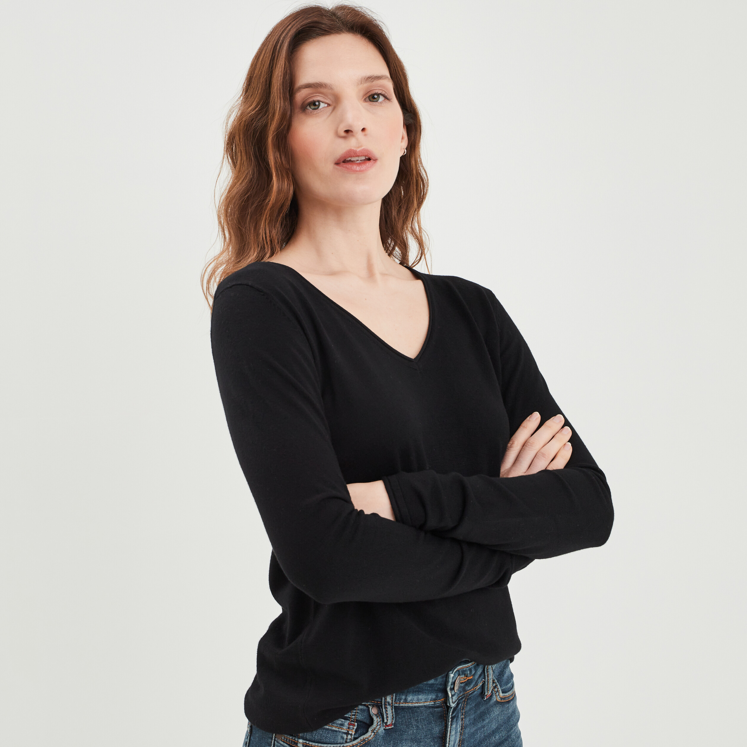 Pull avec col en V noir femme