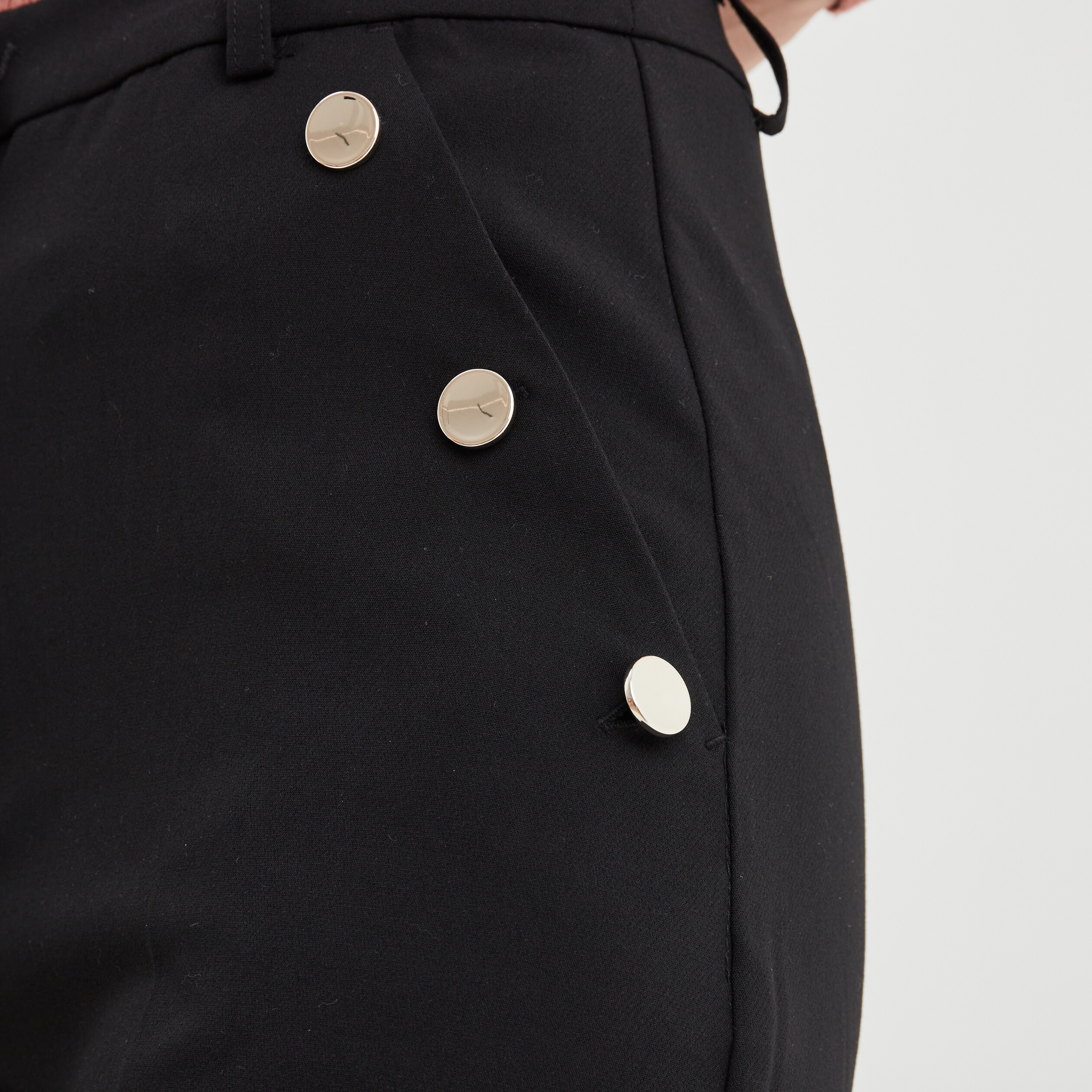 Short ajusté à pont Mosquitos noir femme
