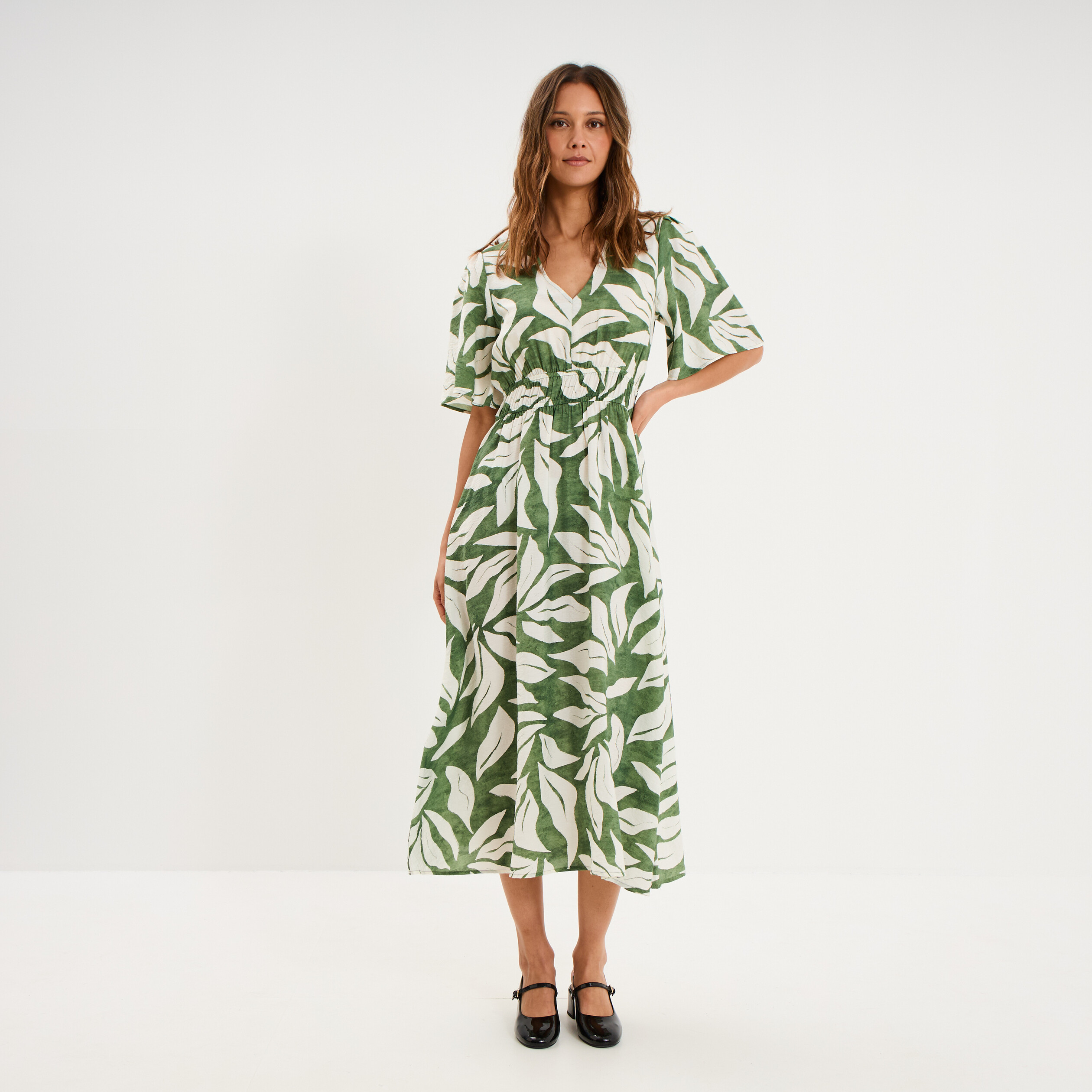 Robe longue col V taille &eacute;lastiqu&eacute;e vert kaki femme