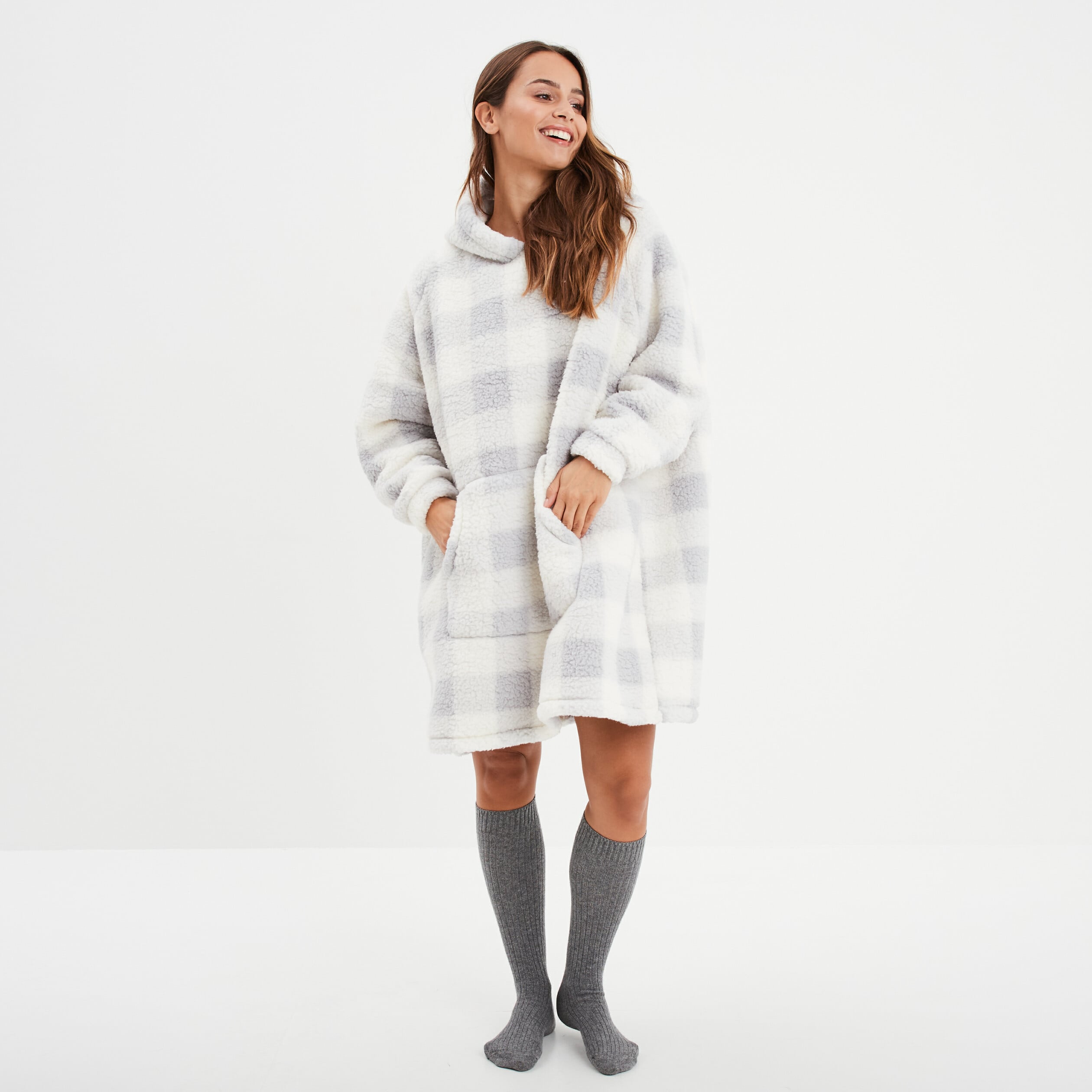 Poncho plaid effet polaire &agrave; capuche ecru femme