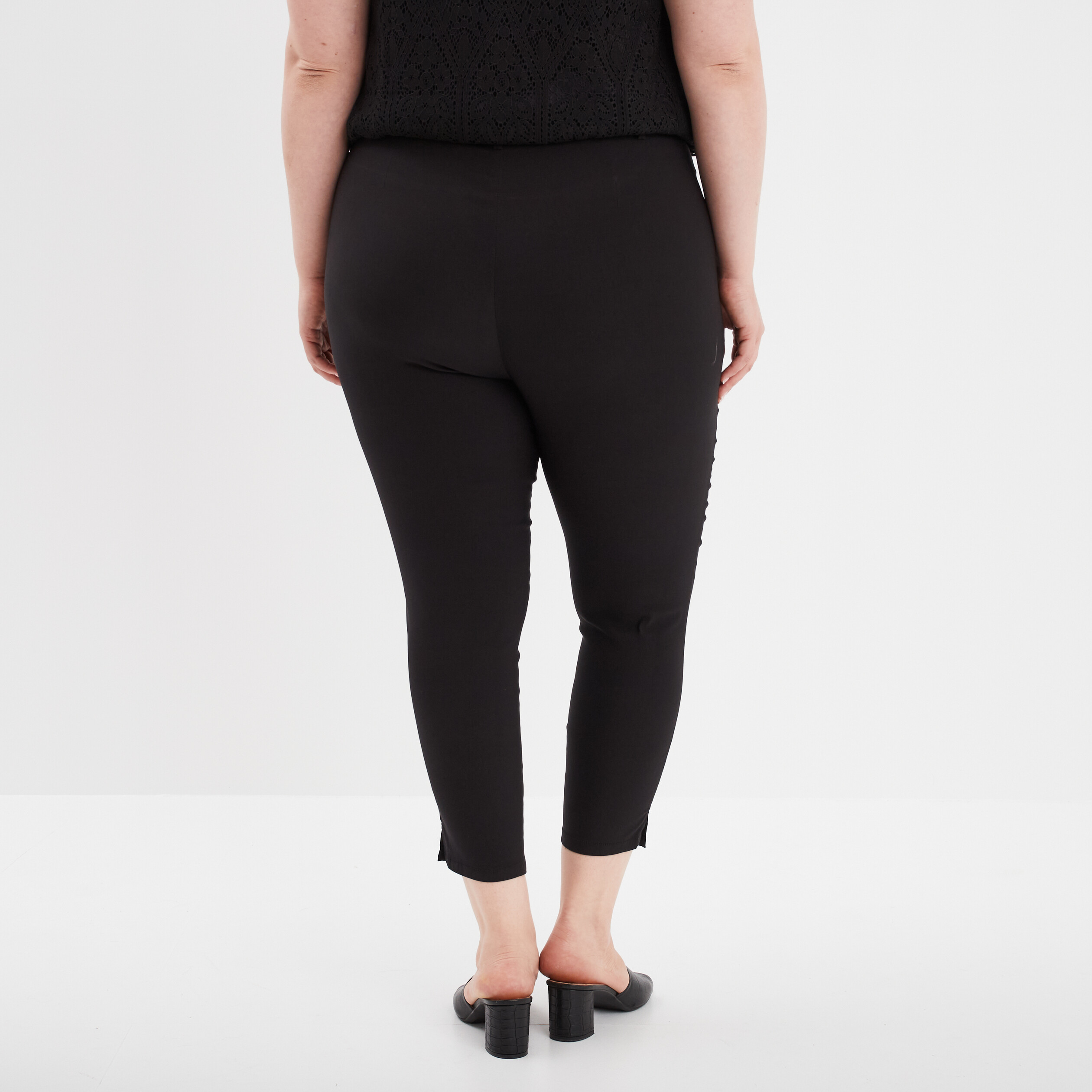 Pantacourt slim taille haute noir femme grande taille