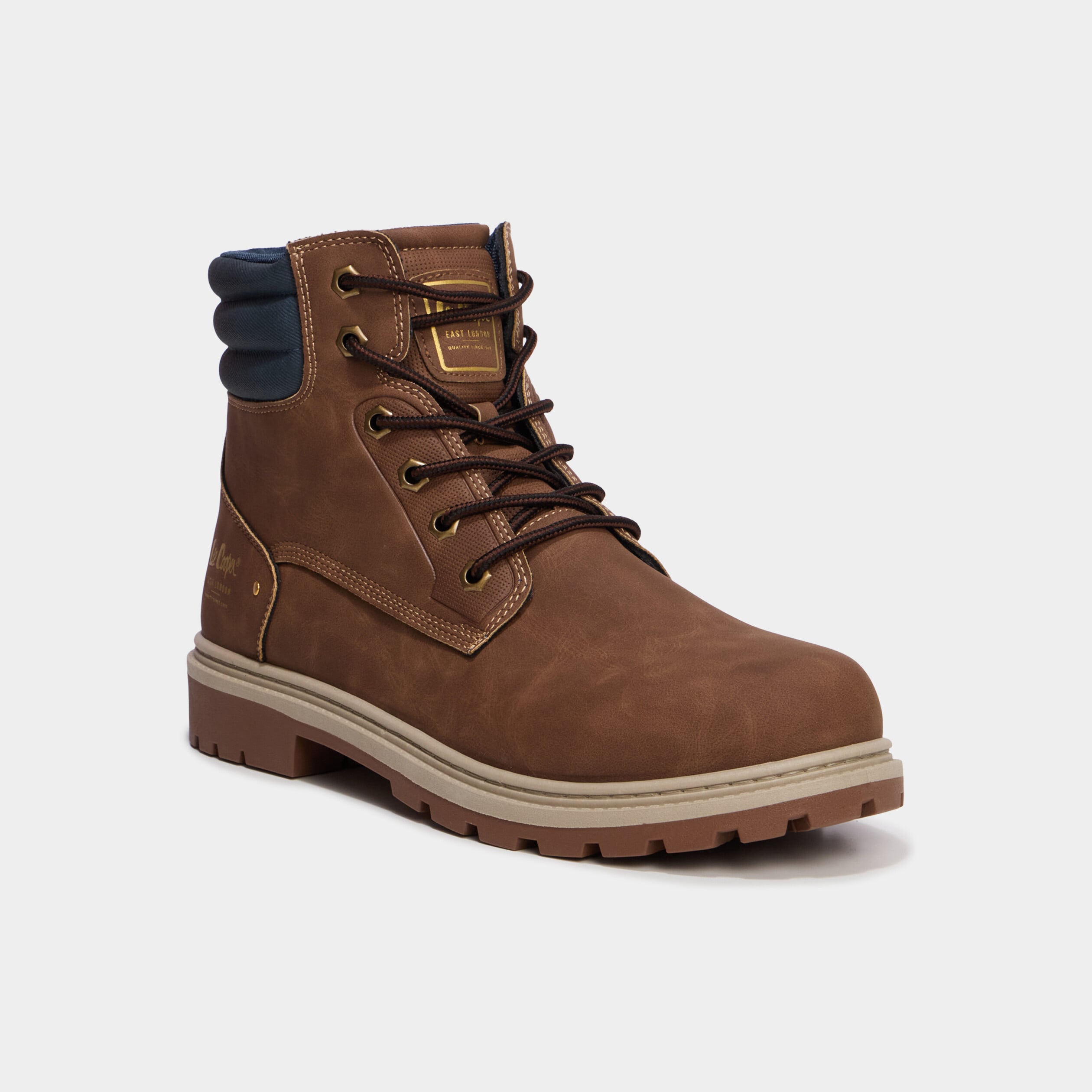 Boots &agrave; lacets avec semelle crant&eacute;e marron homme