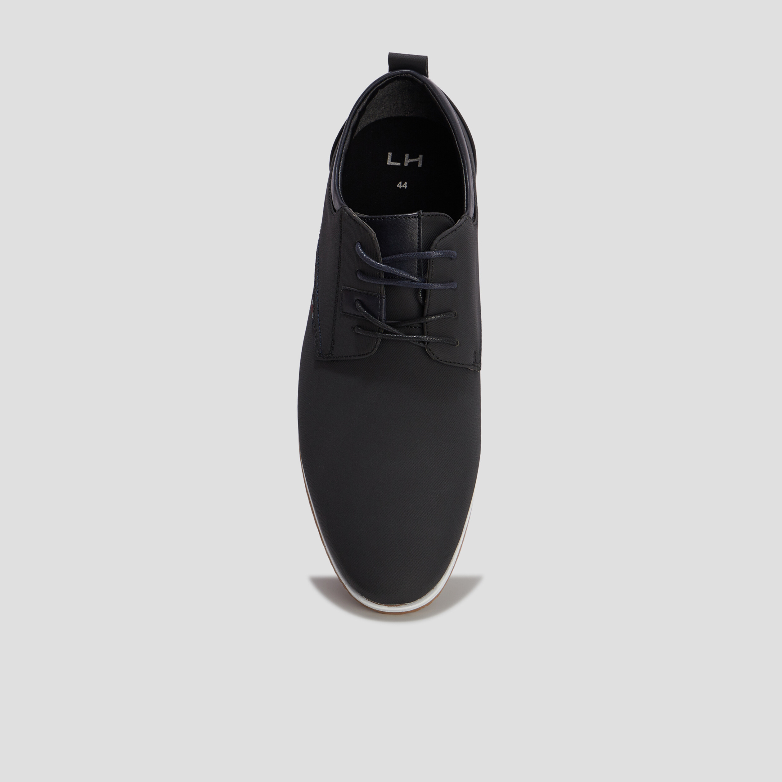 derbies texturees a lacets noir homme Derbies texturées à lacets noir homme