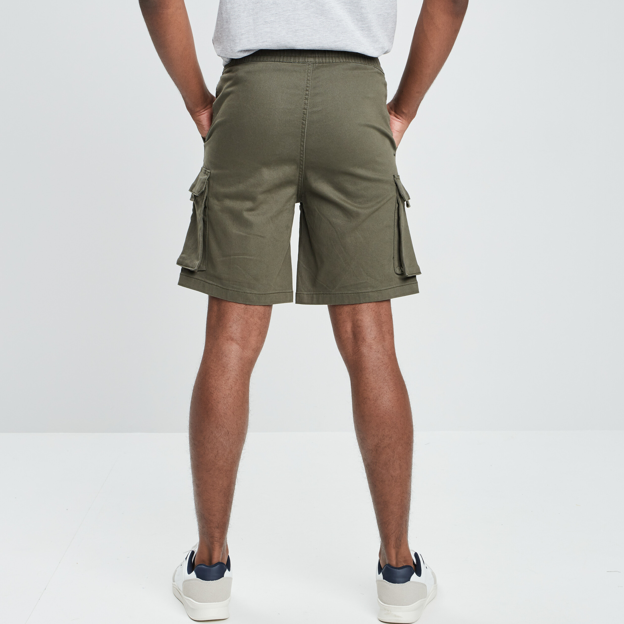 bermuda cargo a coulisse vert kaki homme Bermuda cargo à coulisse vert kaki homme
