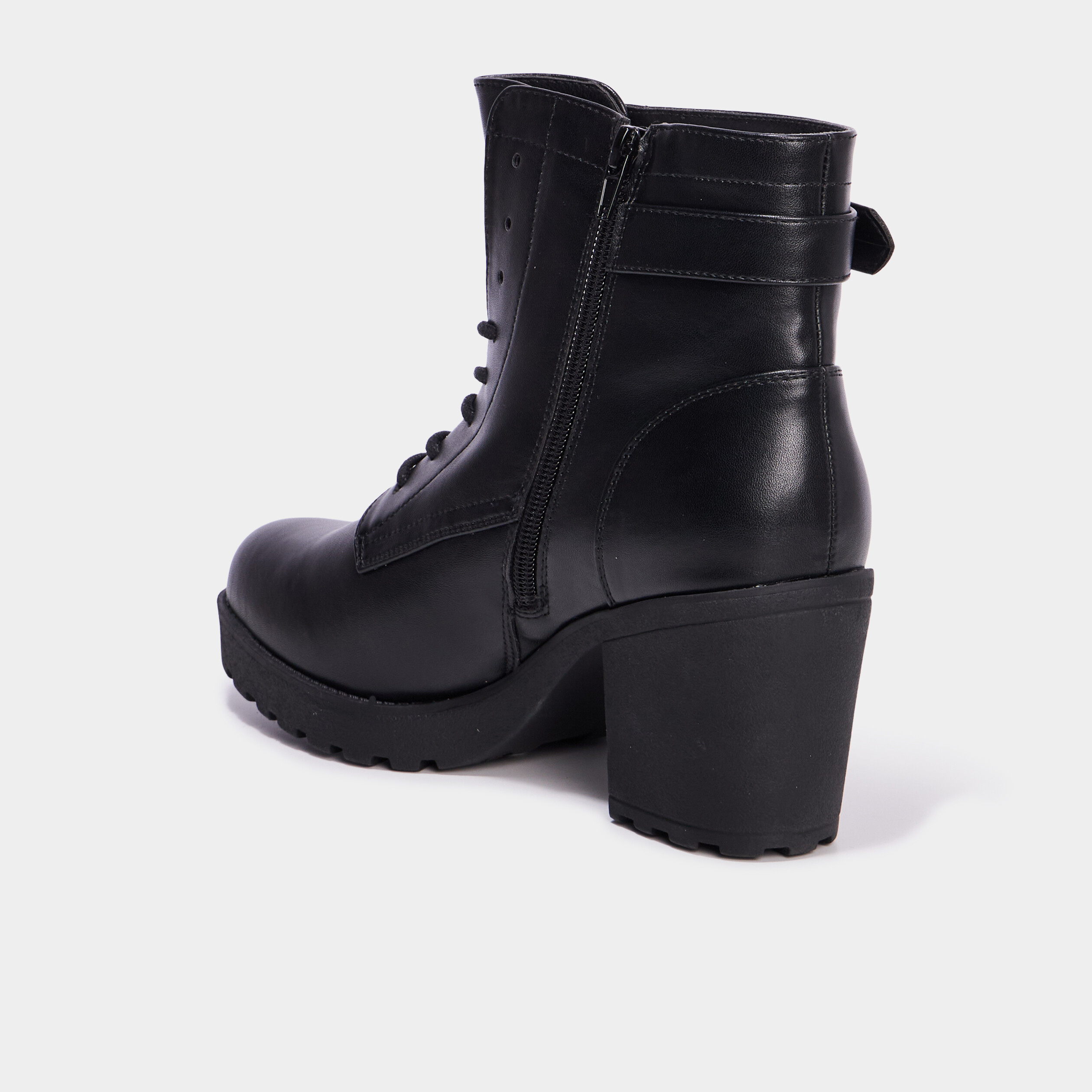 Boots &agrave; lacets et talons 5 cm noir femme