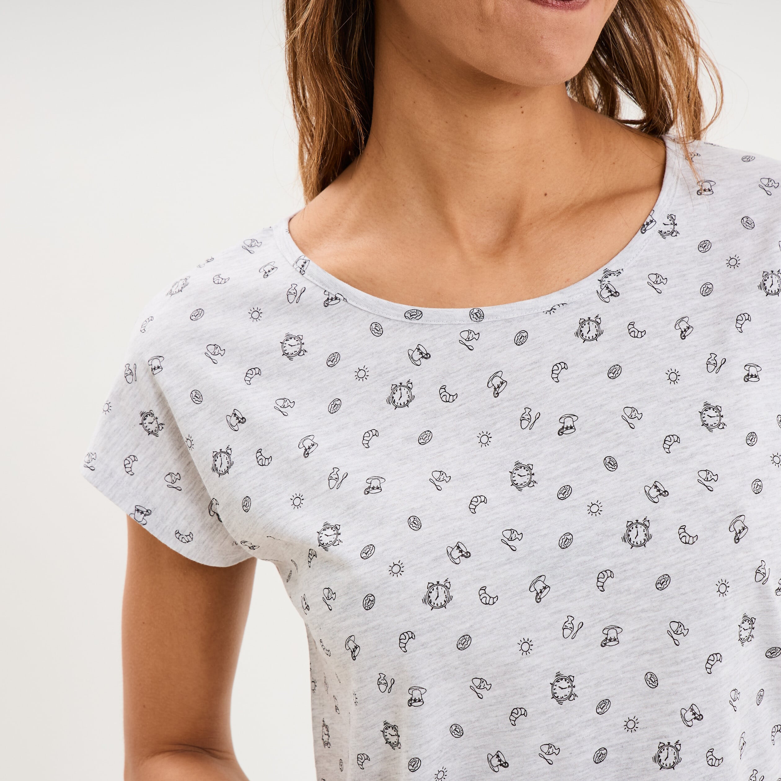 Chemise de nuit manches courtes gris clair femme