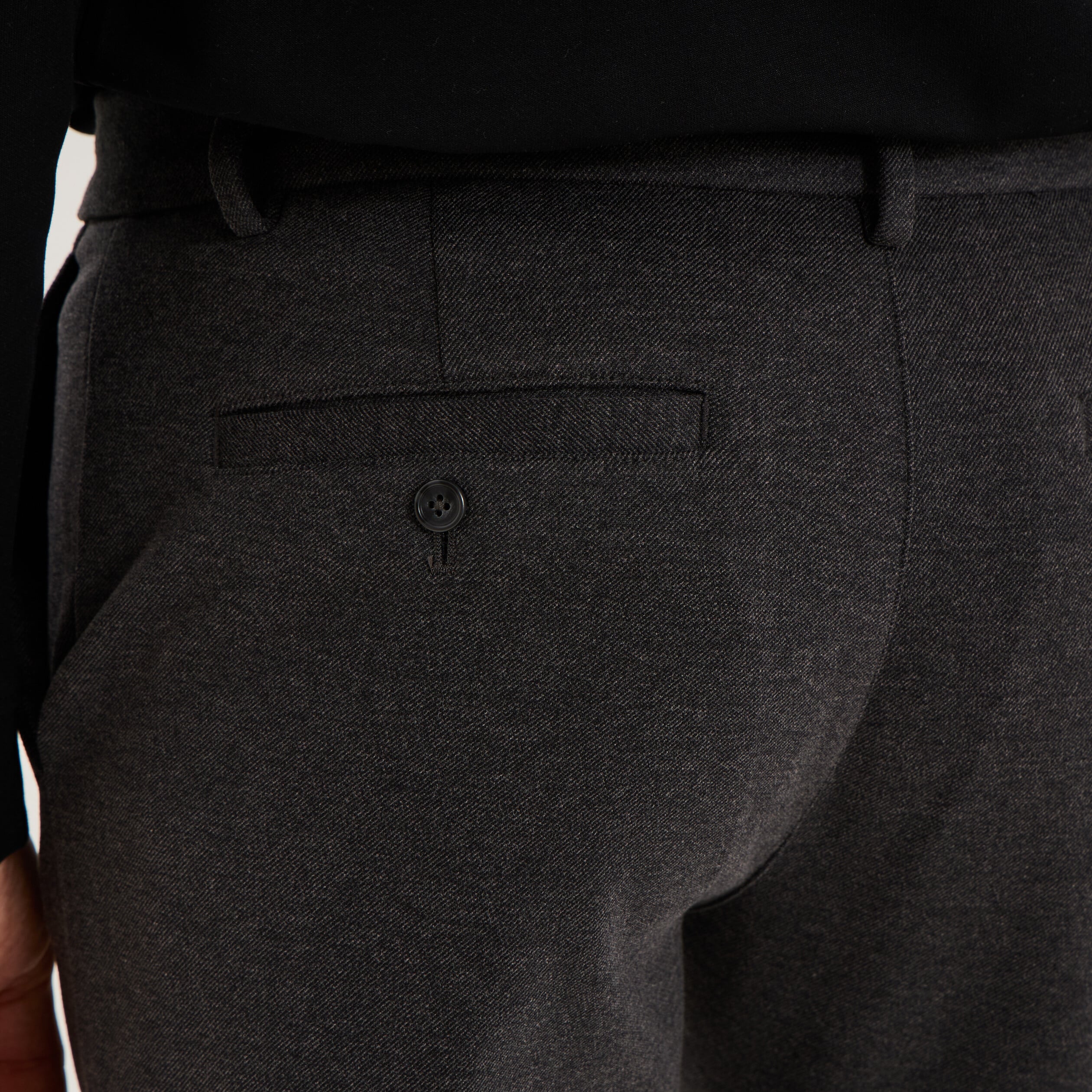 Pantalon chino slim gris fonc&eacute; homme