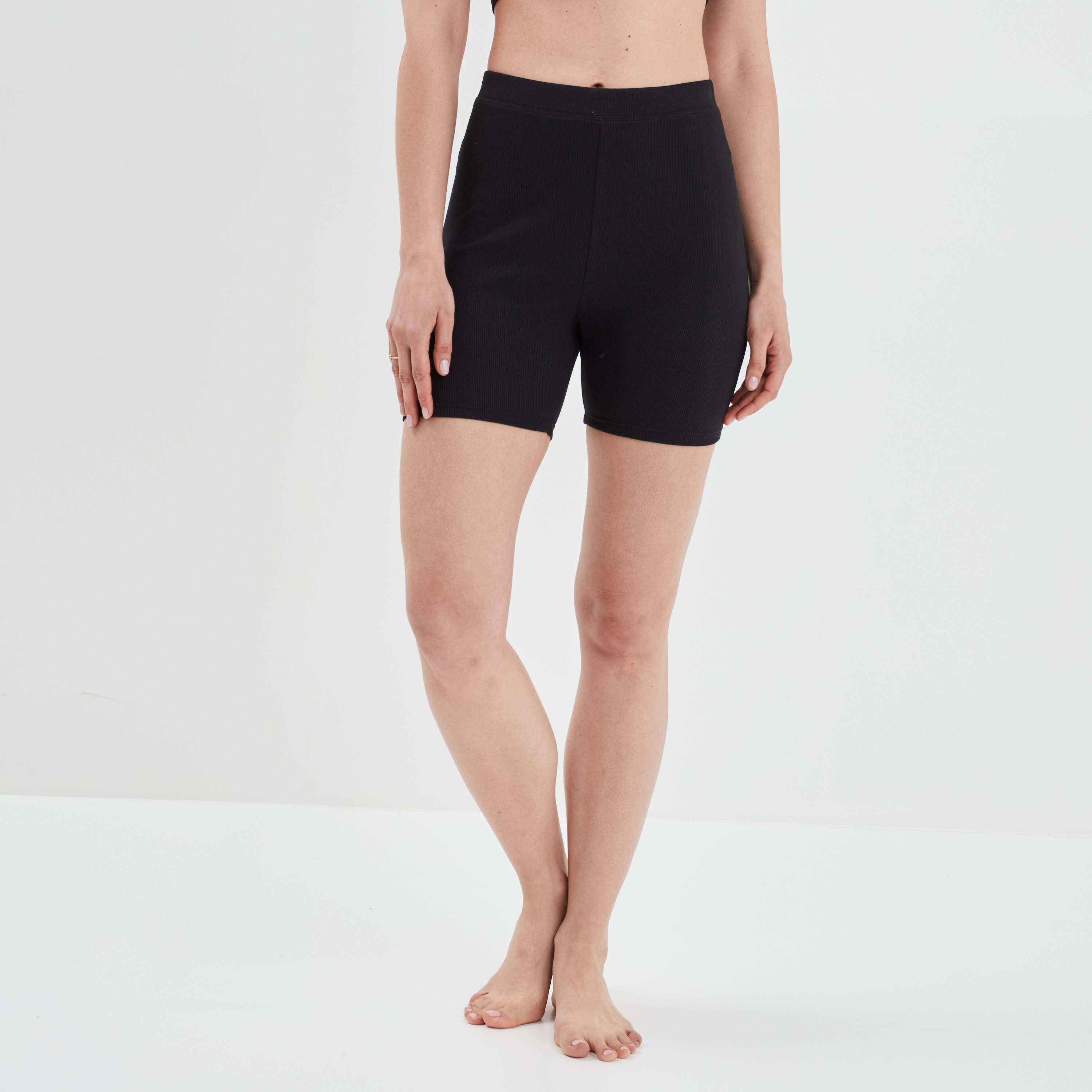 Short cycliste cotele sans couture noir femme