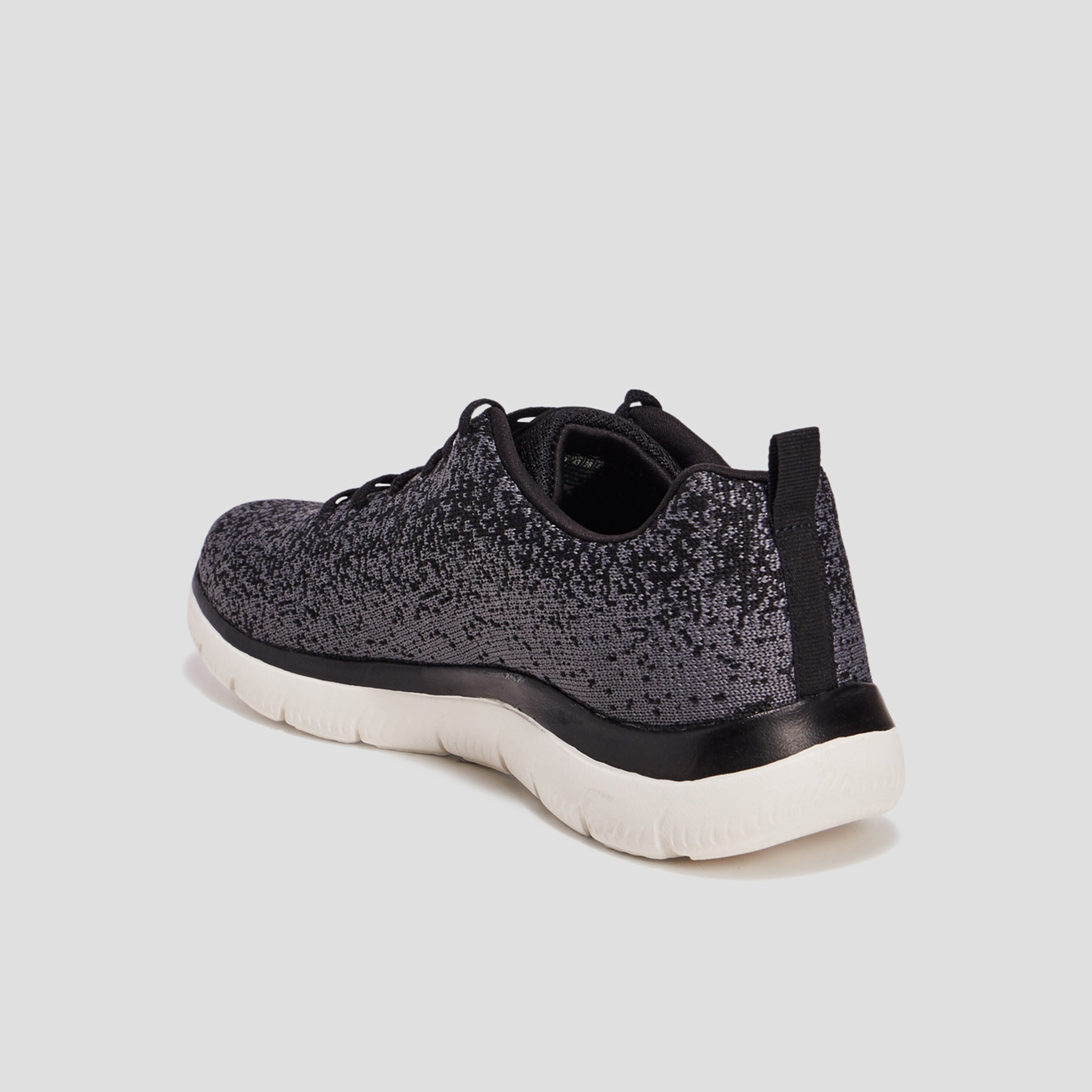 runnings a lacets skechers warrick gris fonce homme Runnings à lacets Skechers Warrick gris foncé homme