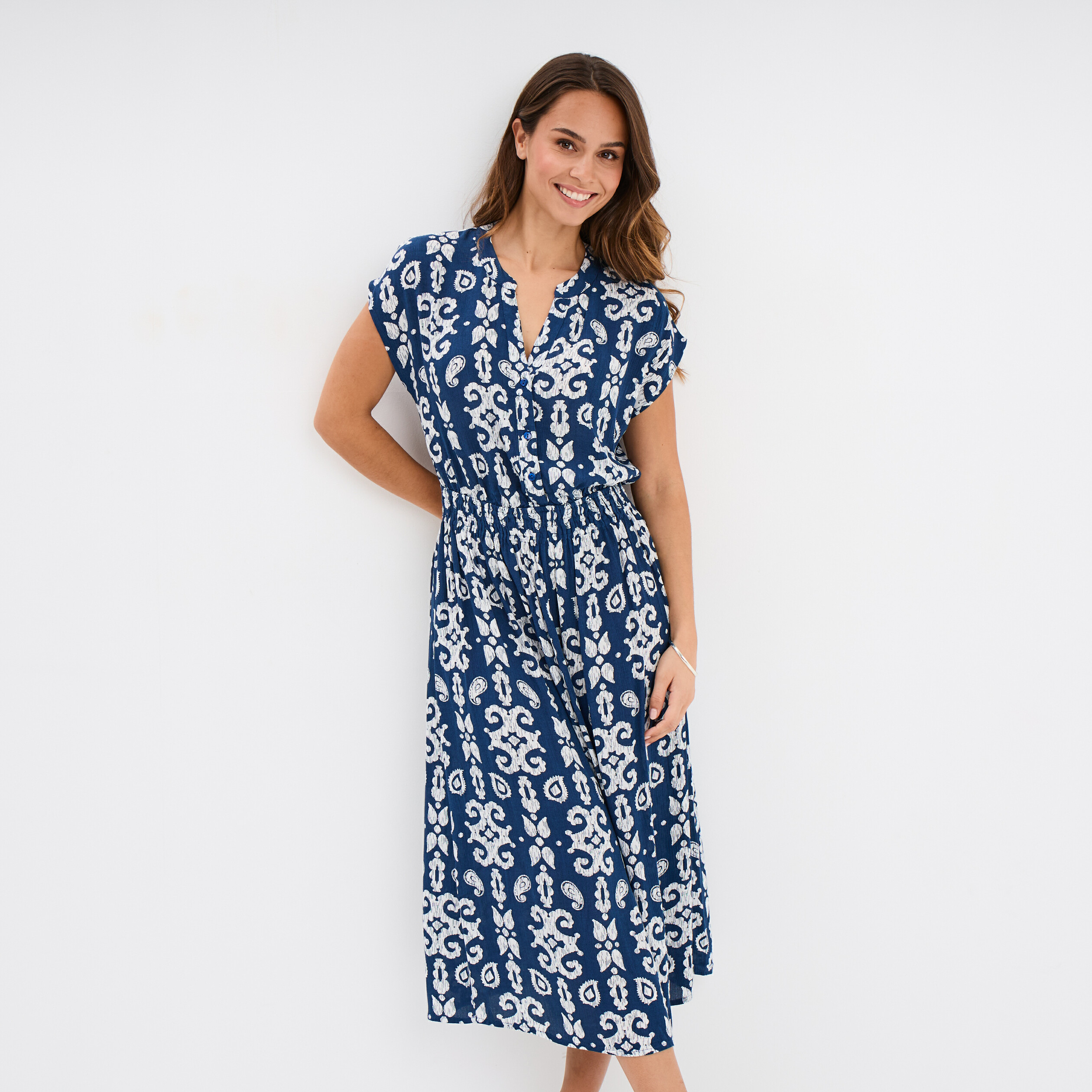 robe midi crepon col tunisien bleu marine femme Robe midi crépon col tunisien bleu marine femme