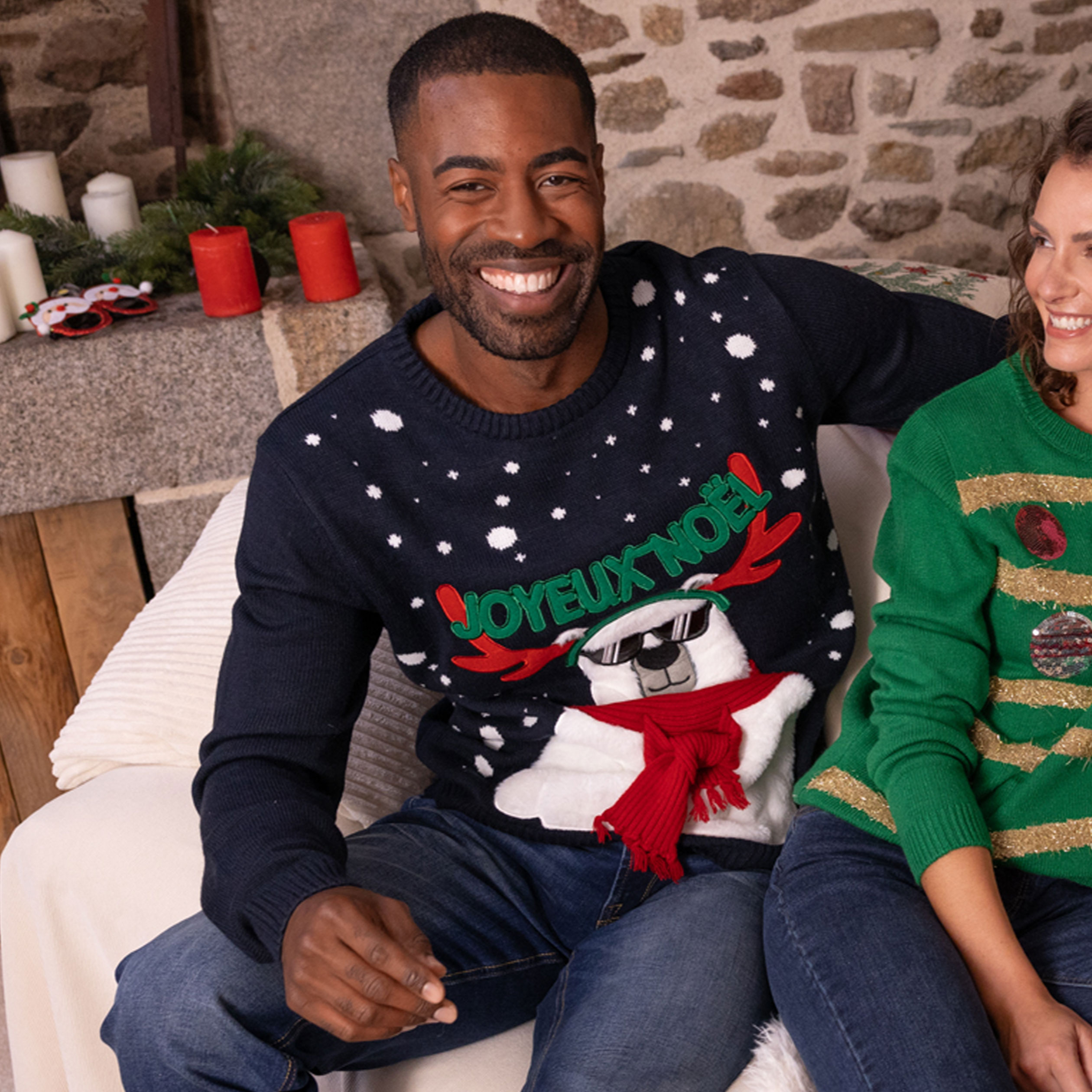 Pull de Noël détails fausse fourrure bleu marine homme