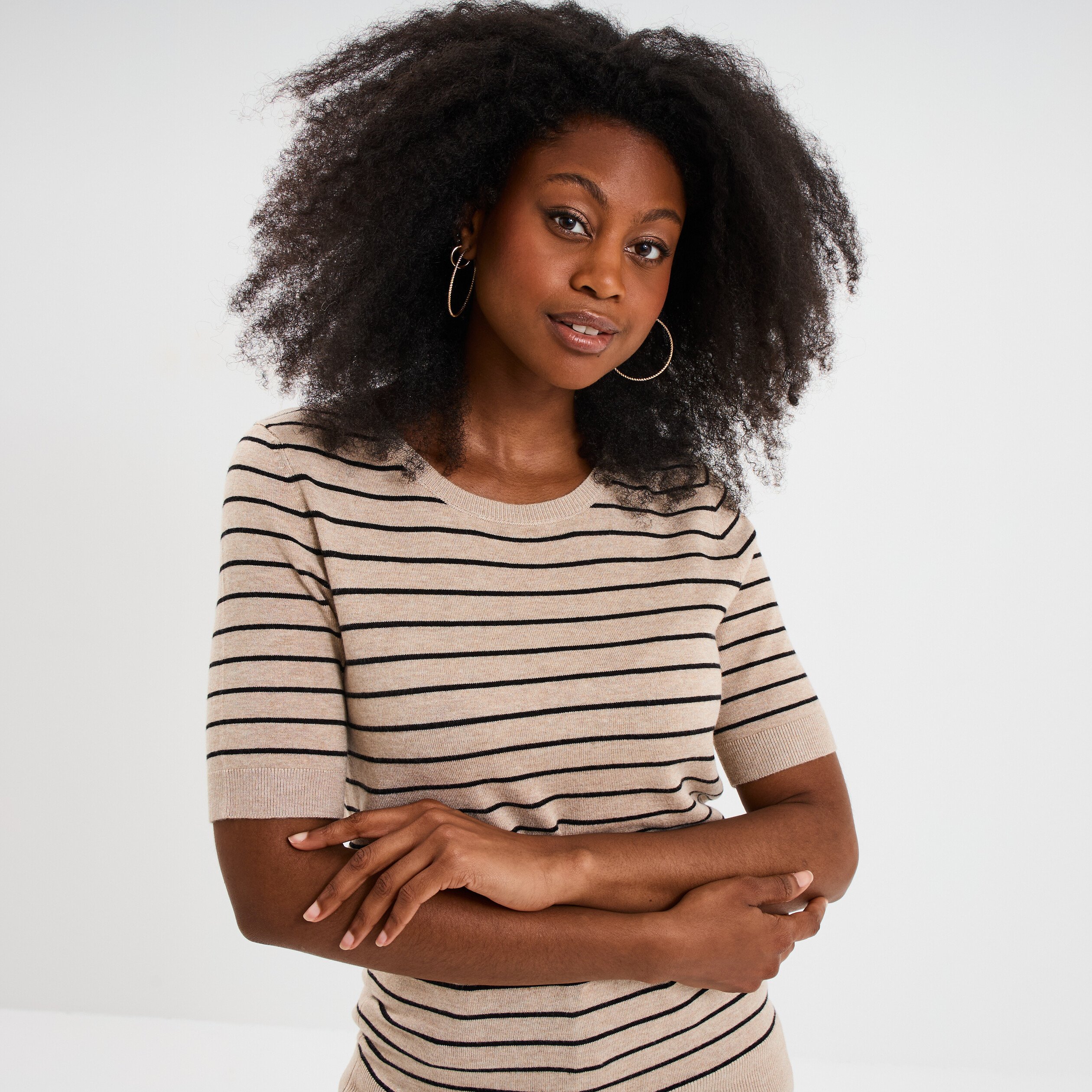 pull manches courtes col rond beige femme Pull manches courtes col rond beige femme