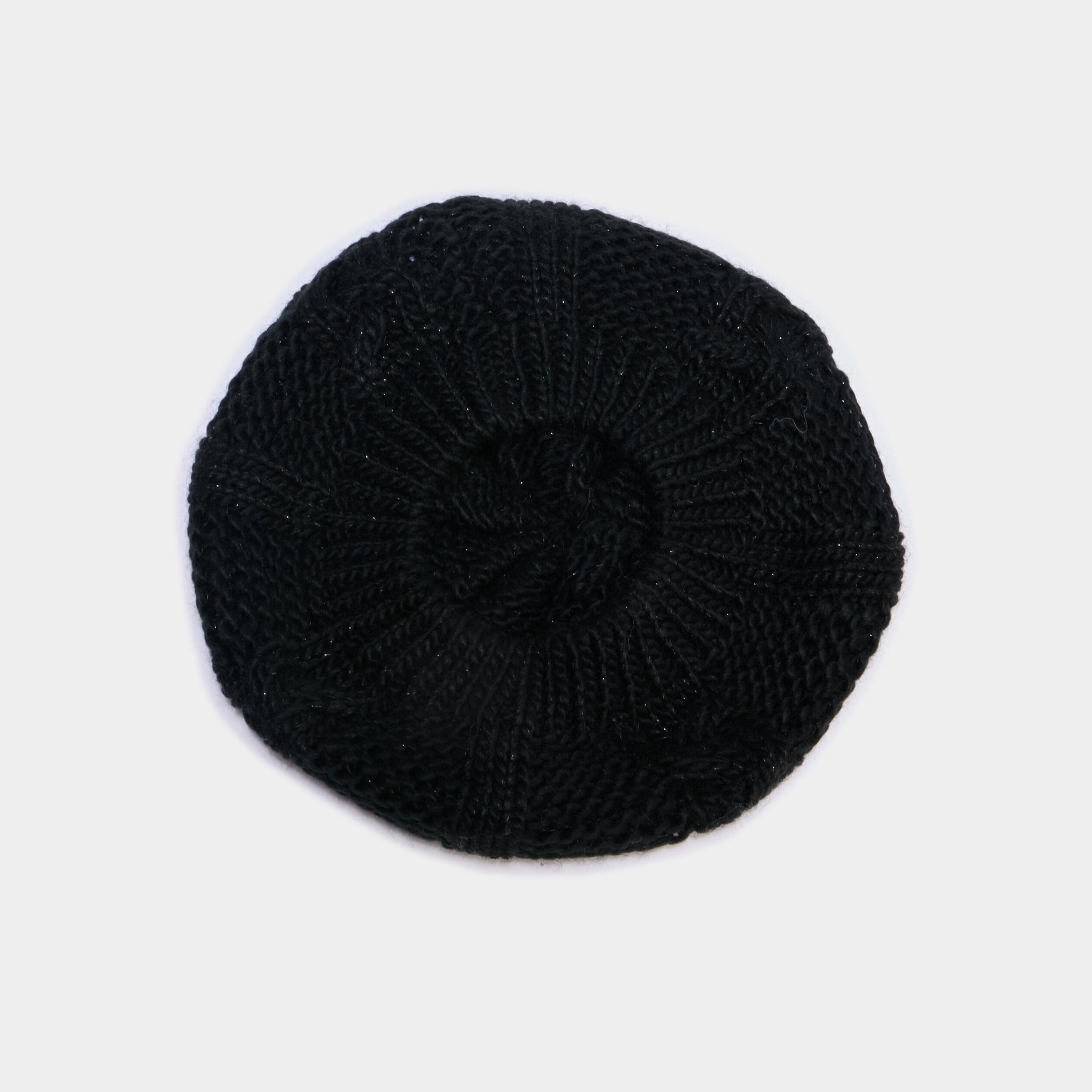 B&eacute;ret tricot&eacute; avec torsades noir femme