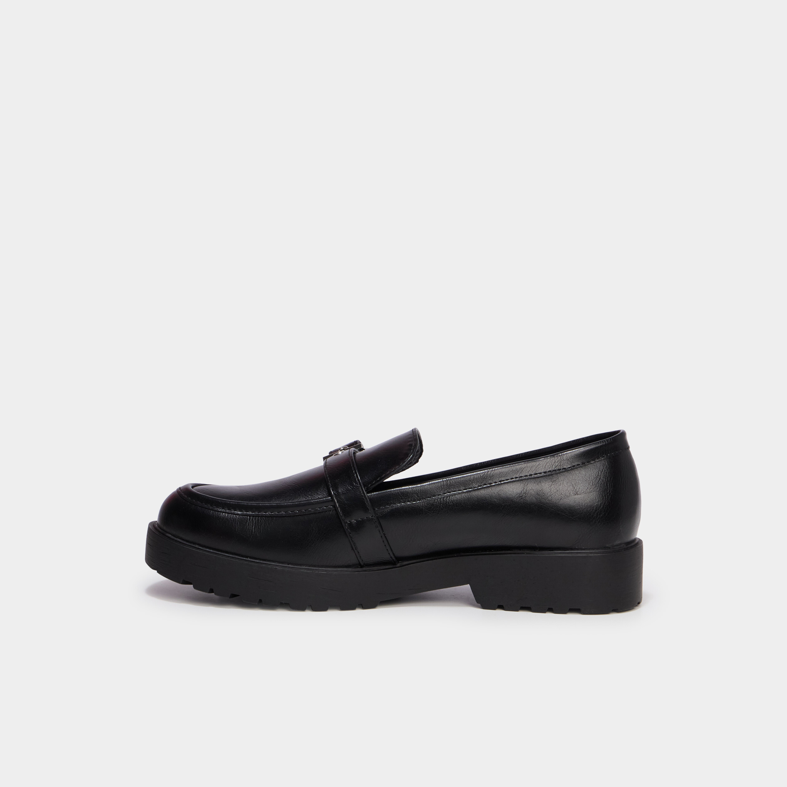 Mocassins avec boucles noir femme