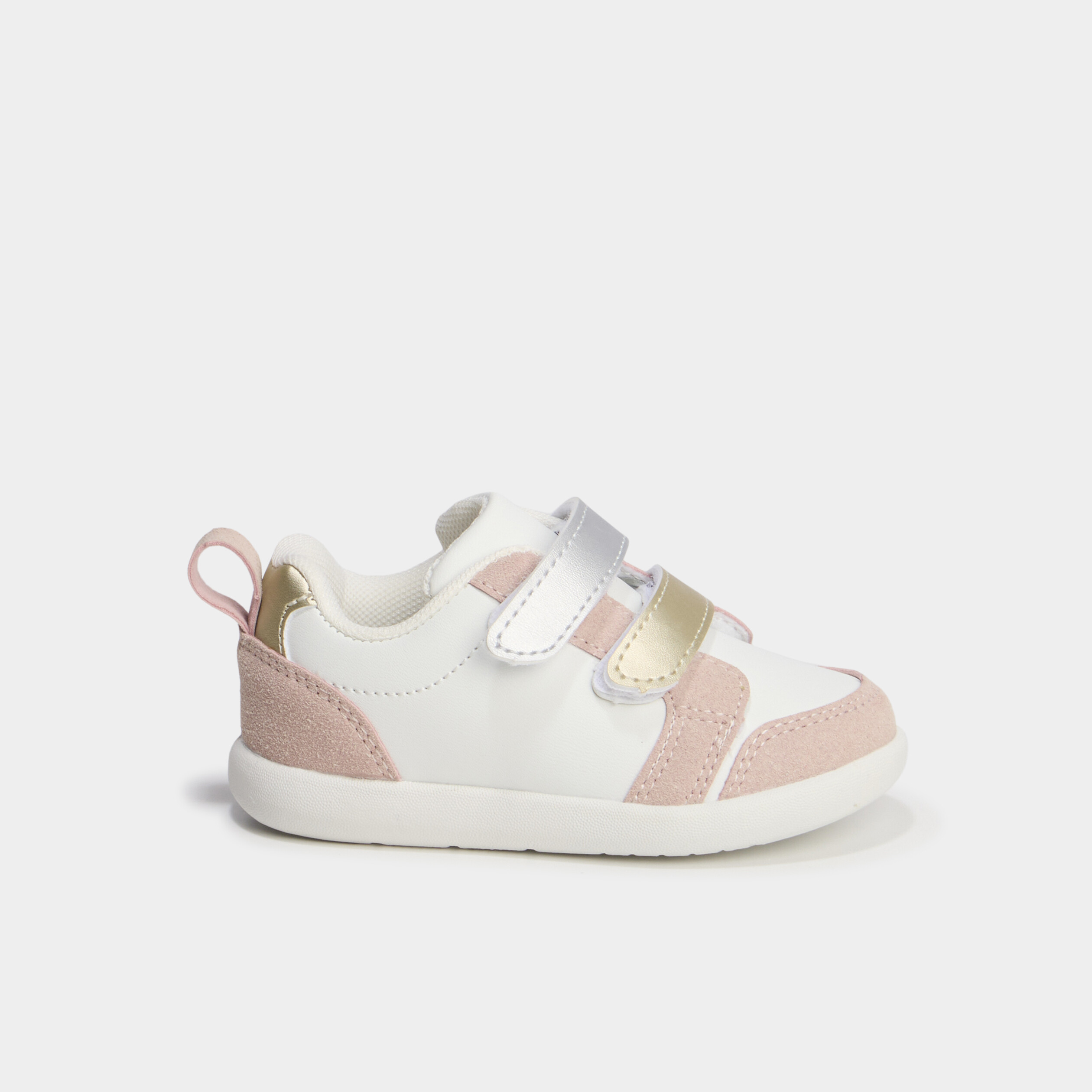 Tennis basses &agrave; scratchs semelle souple blanc b&eacute;b&eacute; fille