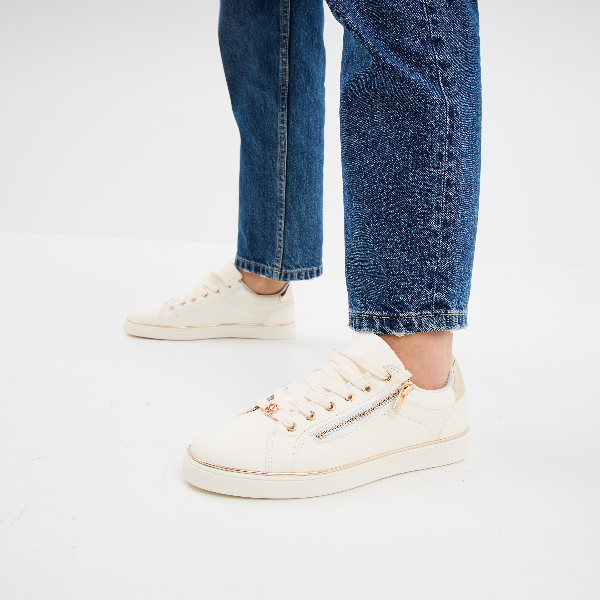 Tennis basses &agrave; lacets Mosquitos blanc femme