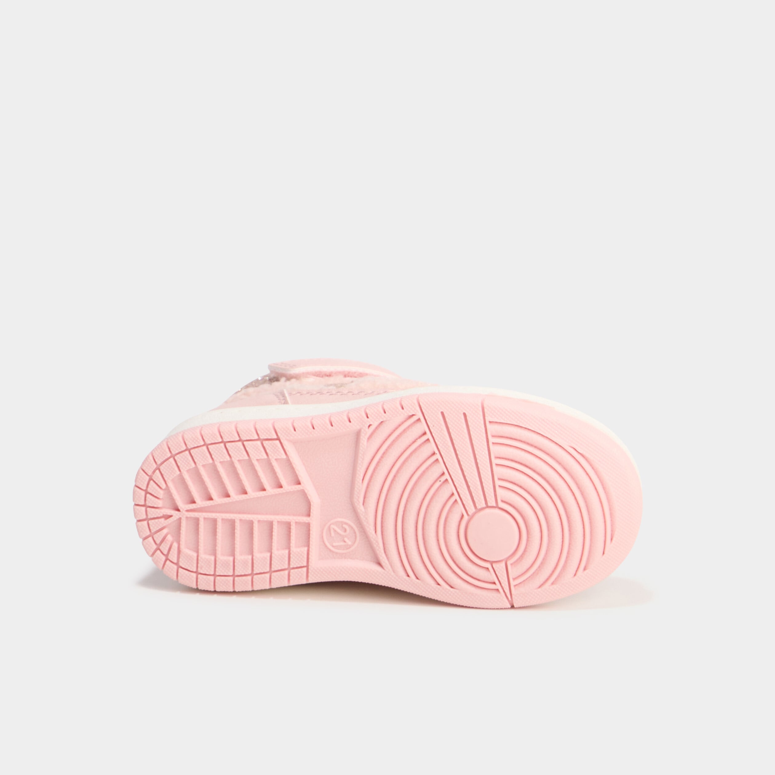 Baskets montantes &agrave; scratchs rose b&eacute;b&eacute; fille