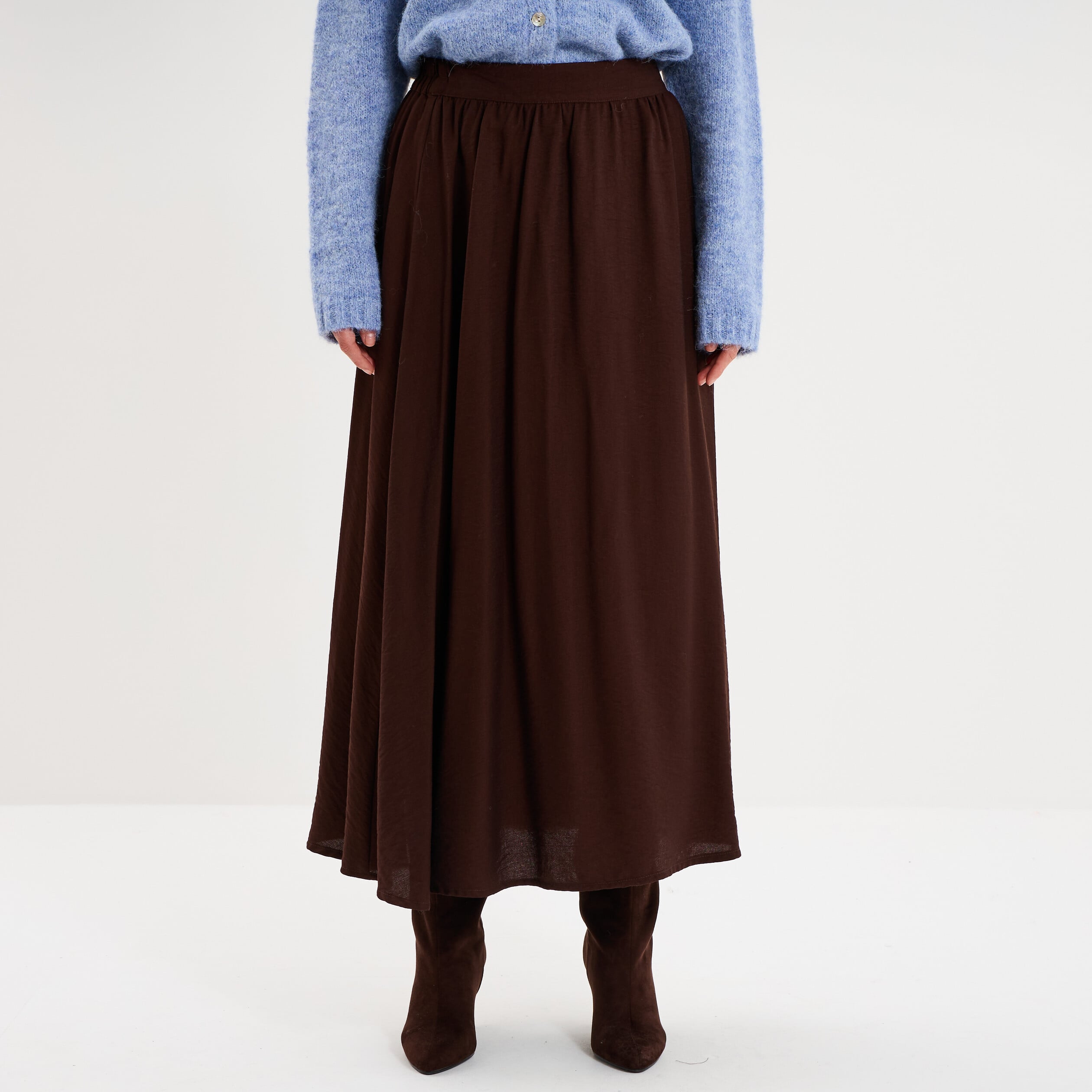 Jupe longue &eacute;vas&eacute;e taille &eacute;lastiqu&eacute;e marron fonc&eacute; femme