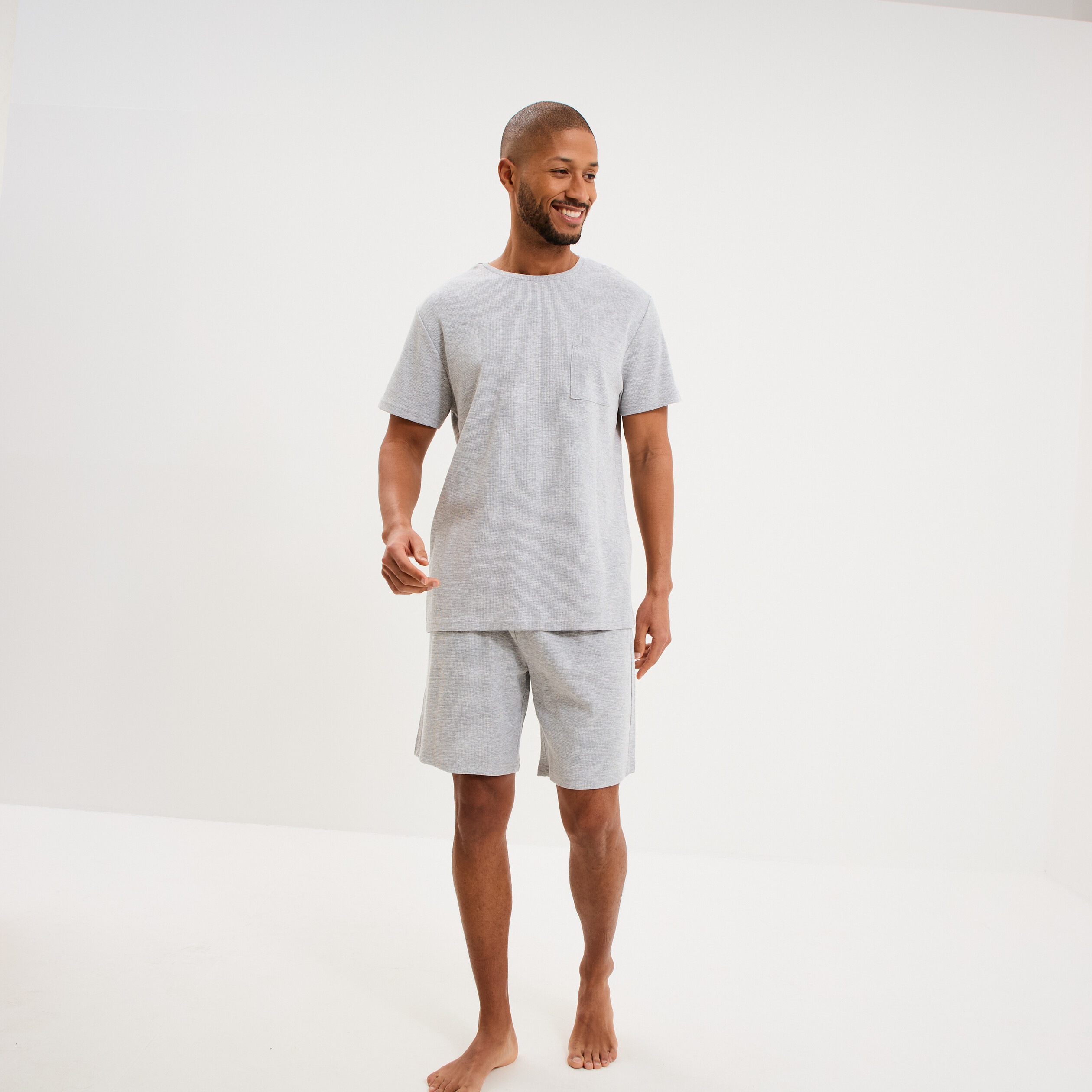 Ensemble pyjama short et t-shirt gris clair homme