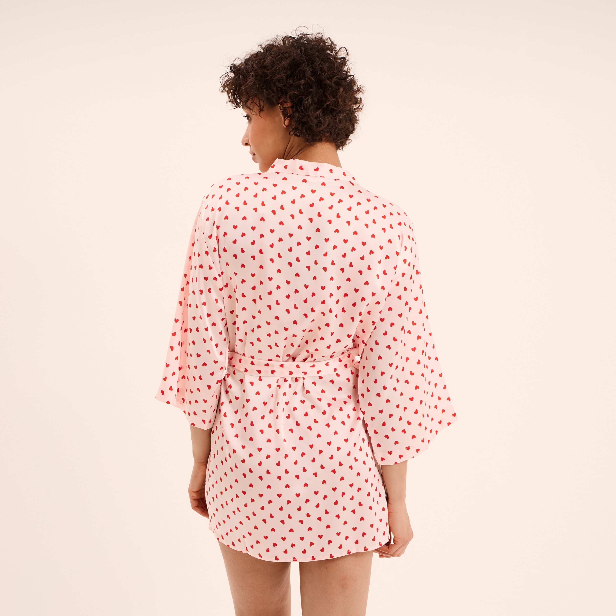 Peignoir kimono court effet satin rose clair femme