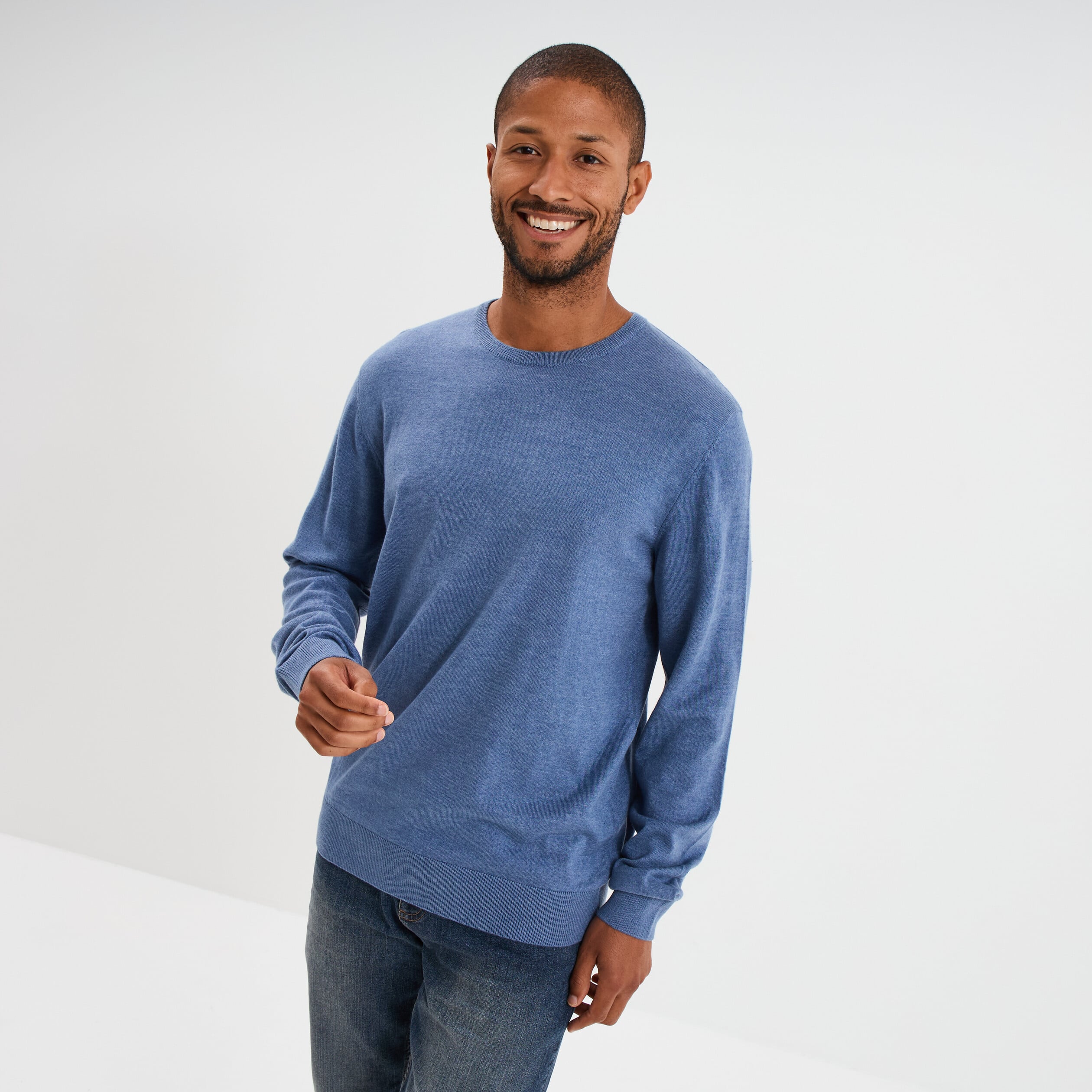 Pull droit col rond coton m&eacute;lang&eacute; bleu fonc&eacute; homme