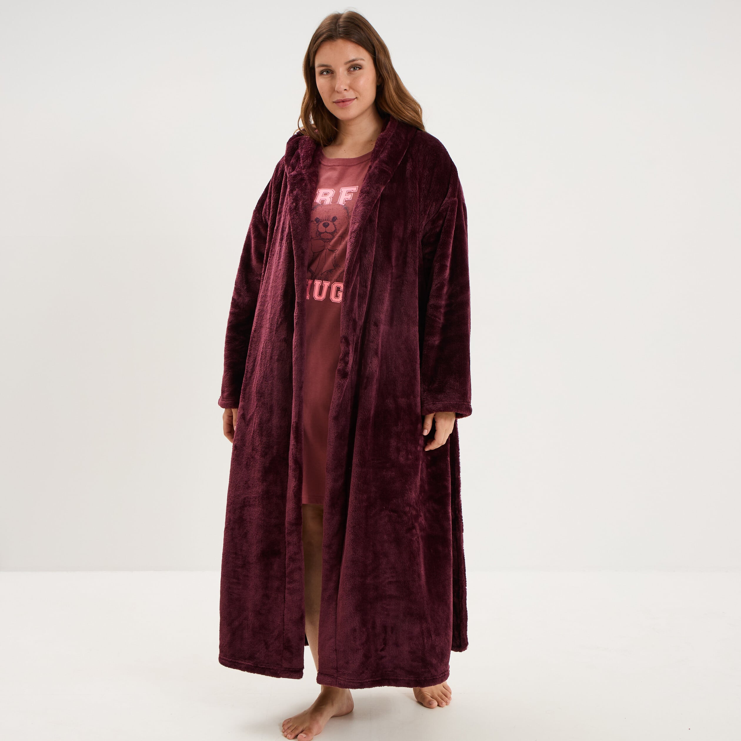 Peignoir velours long &agrave; capuche prune femme grande taille