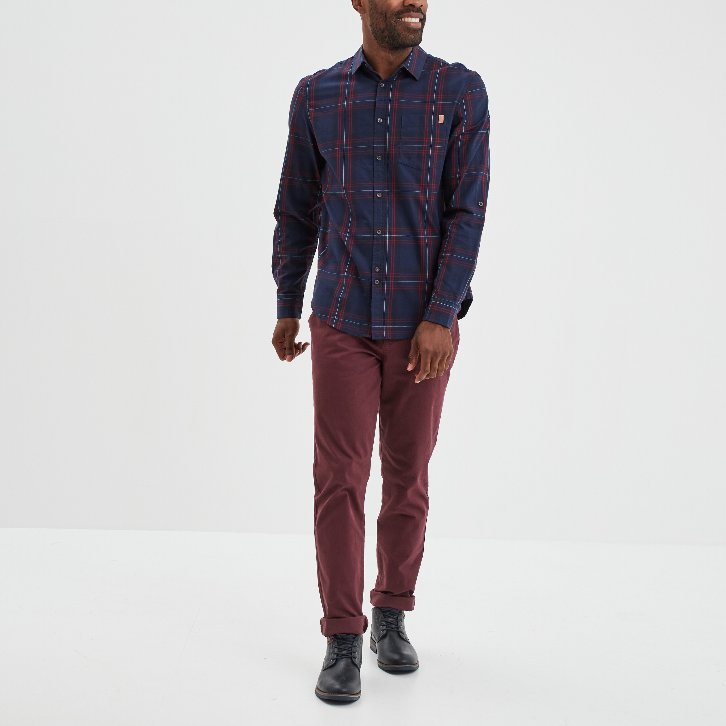 pantalon chino droit stretch retrousse prune homme Pantalon chino droit stretch retroussé prune homme