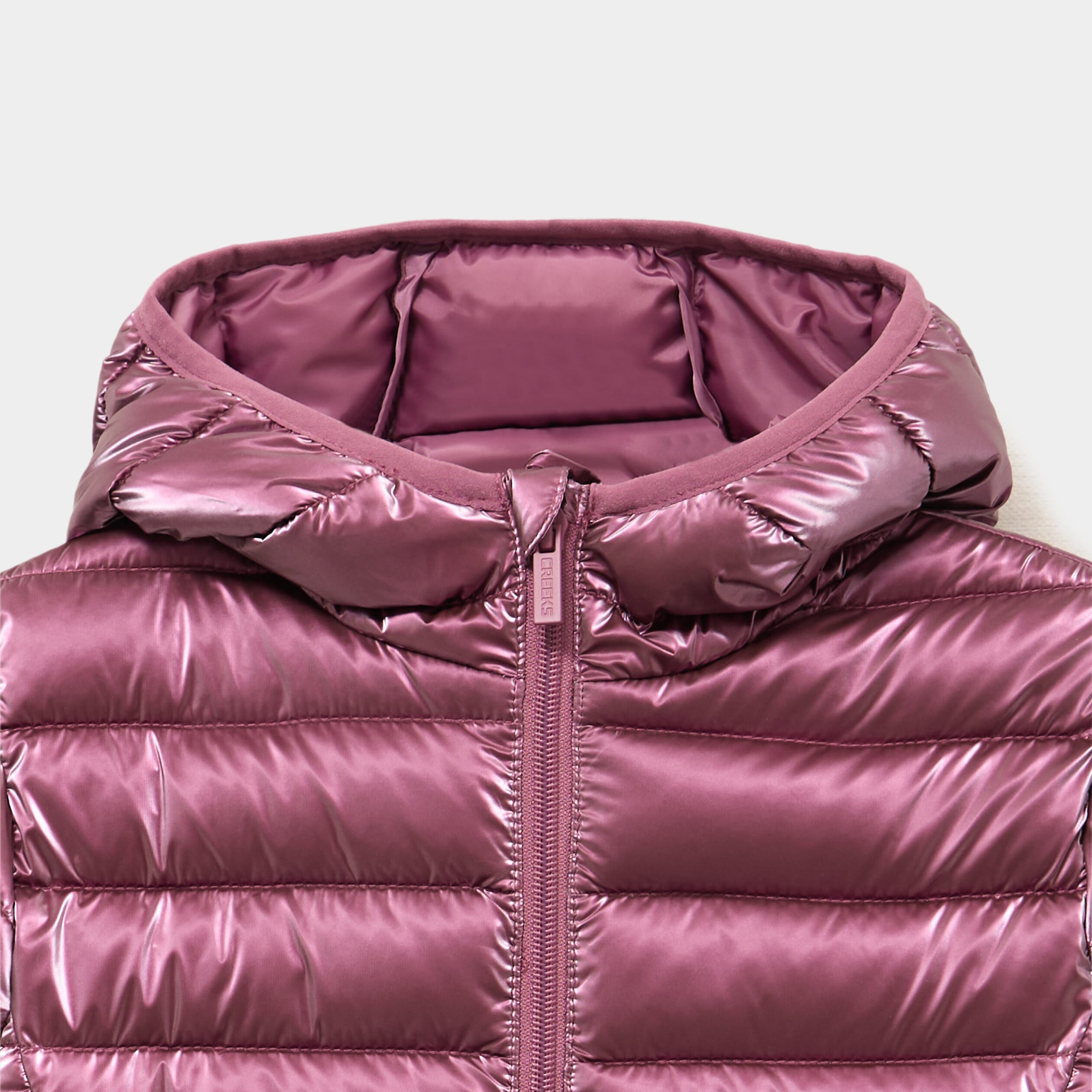 Doudoune l&eacute;g&egrave;re &agrave; capuche imperm&eacute;able bordeaux fille