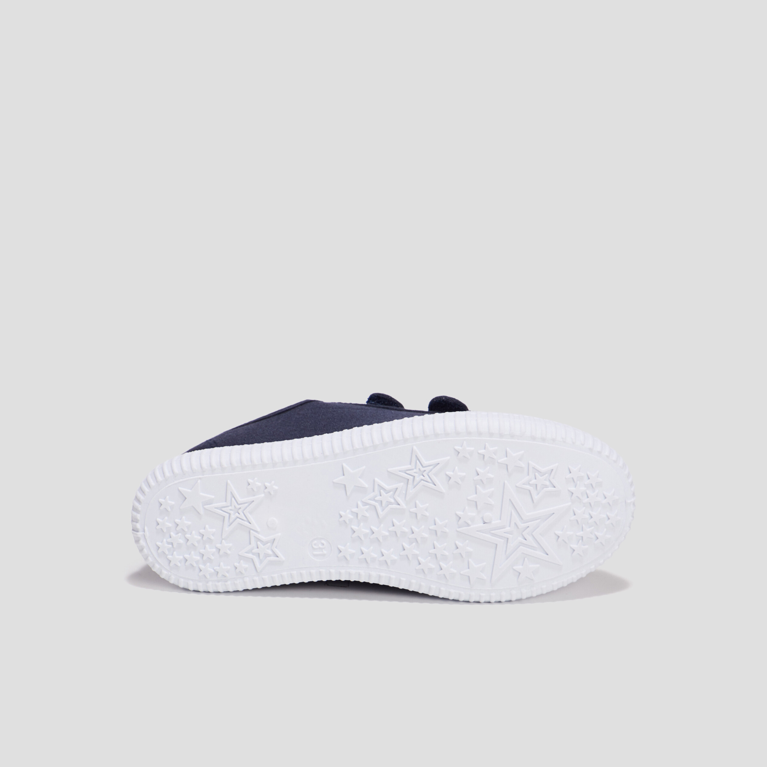 Tennis en toile bout renforc&eacute; &agrave; scratchs bleu marine gar&ccedil;on