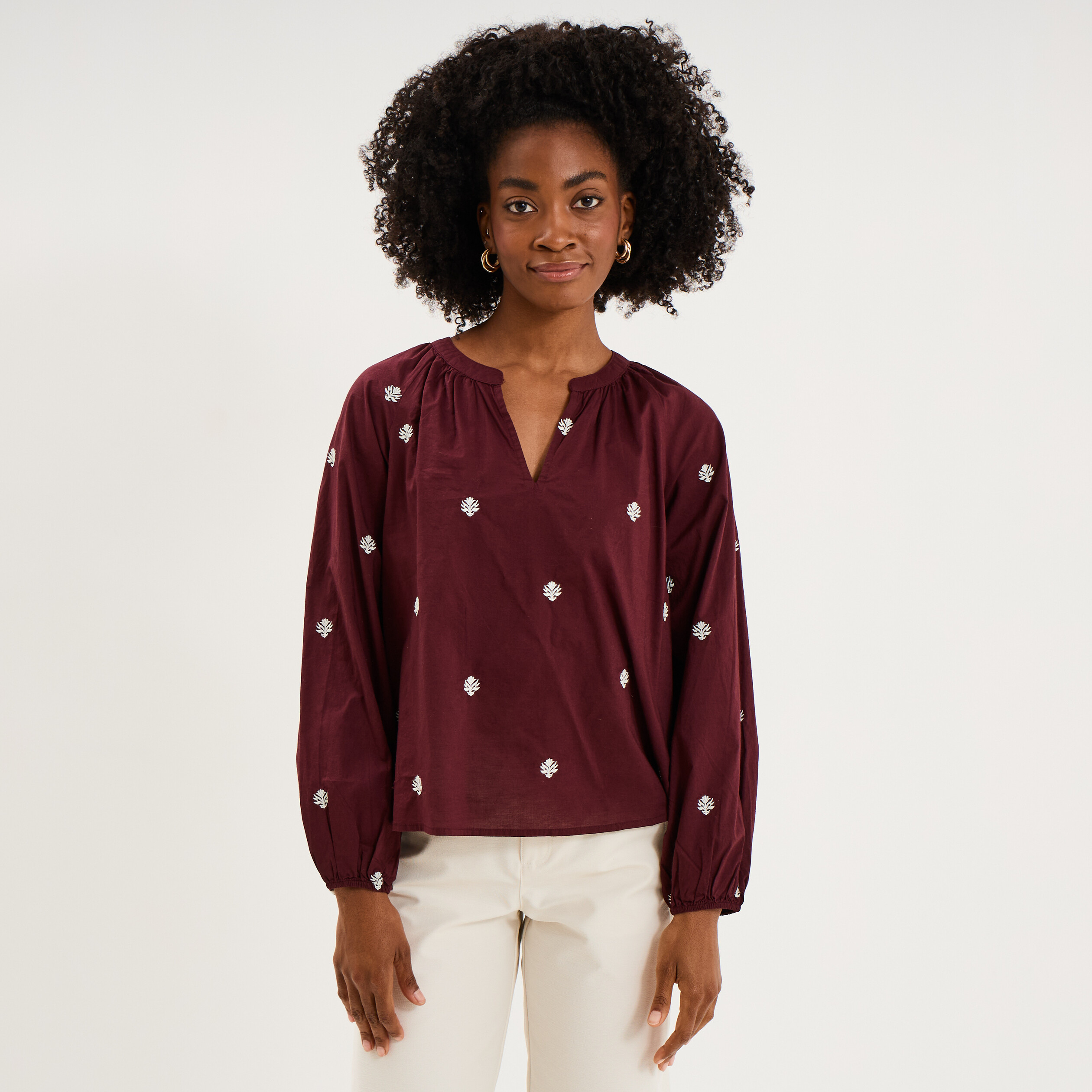 Blouse brod&eacute;e col tunisien coton violet fonc&eacute; femme